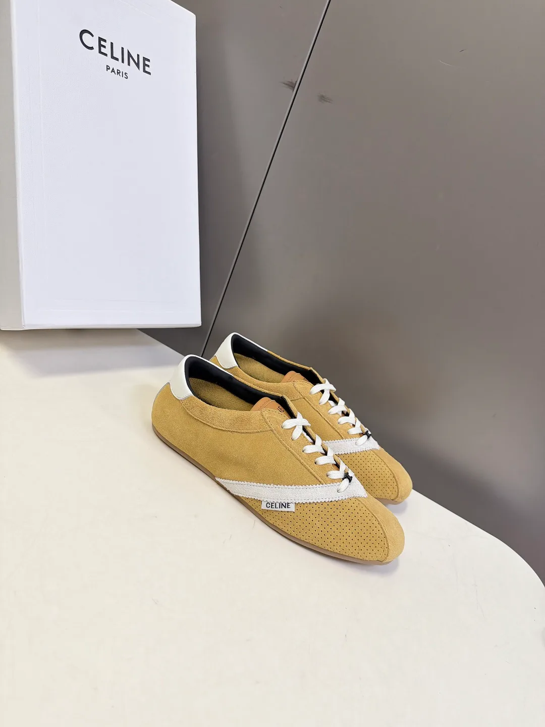 Women's Sneakers CELINE 17819818