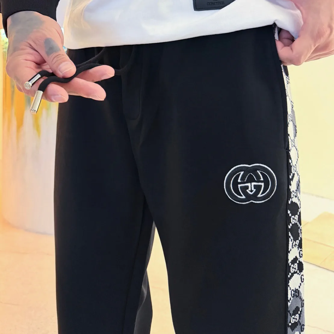Men's Trousers GUCCI 18197181