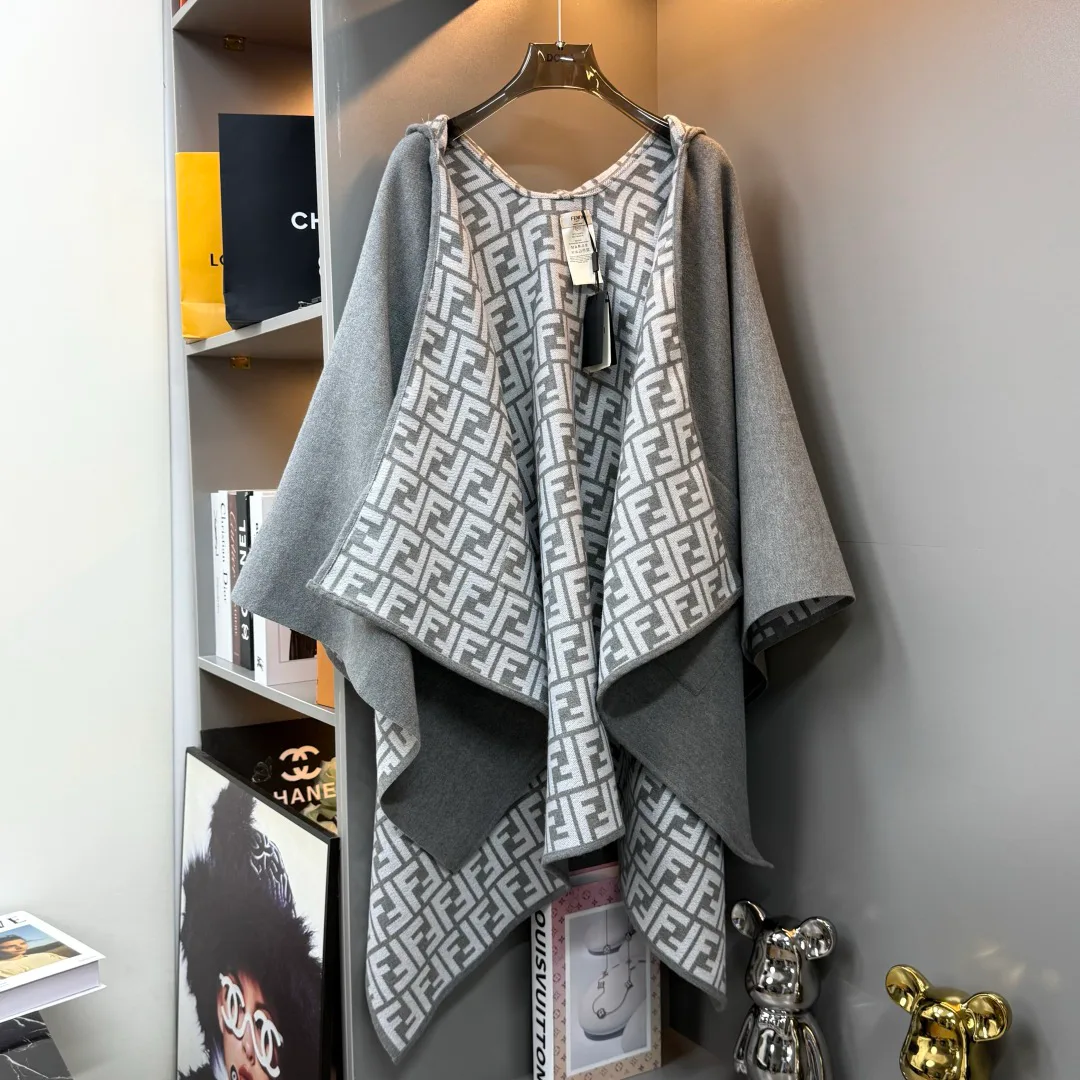 Women's Coats FENDI 18518806