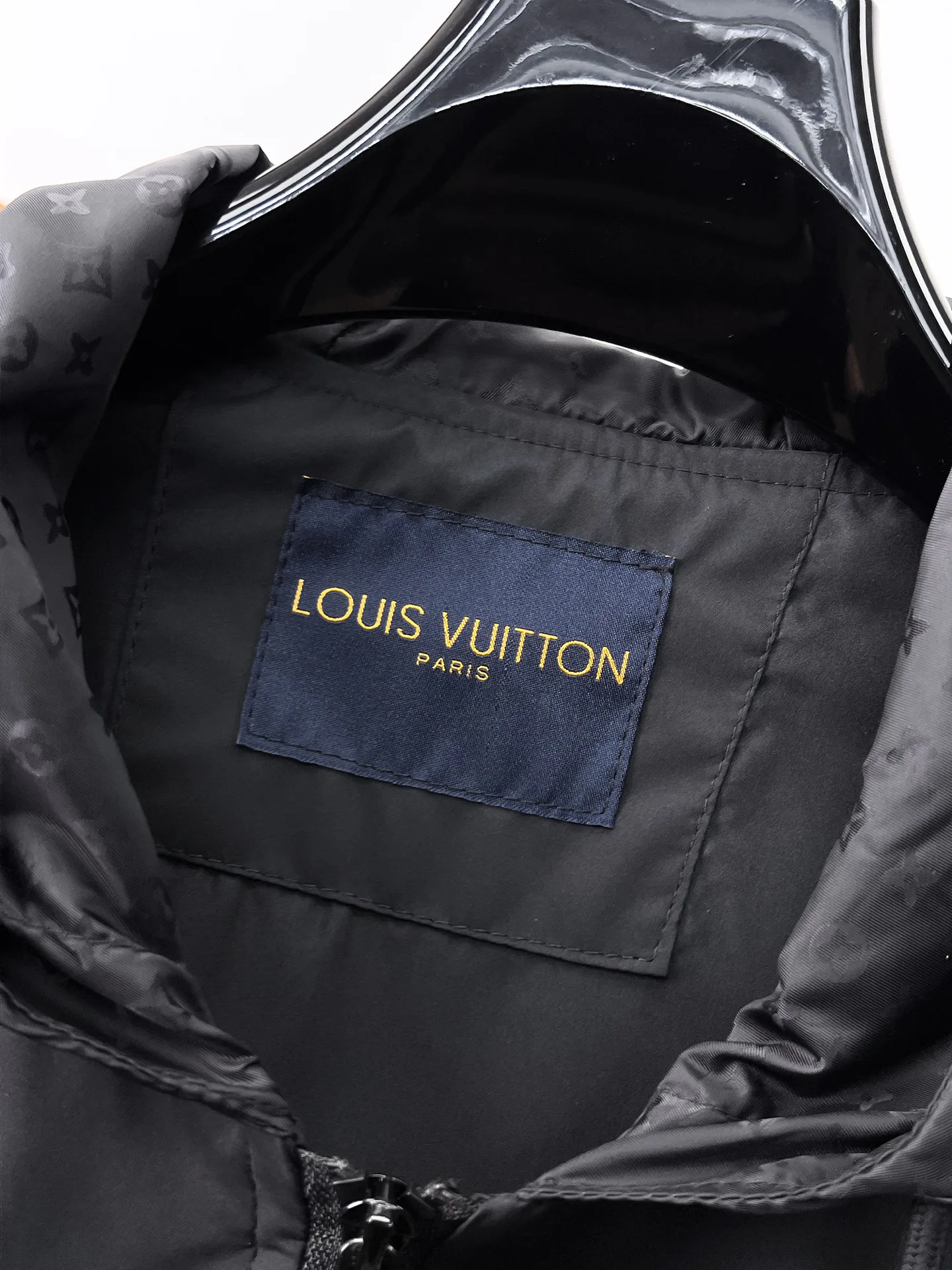 Men's Jackets And Down Jackets LOUIS VUITTON 18191473