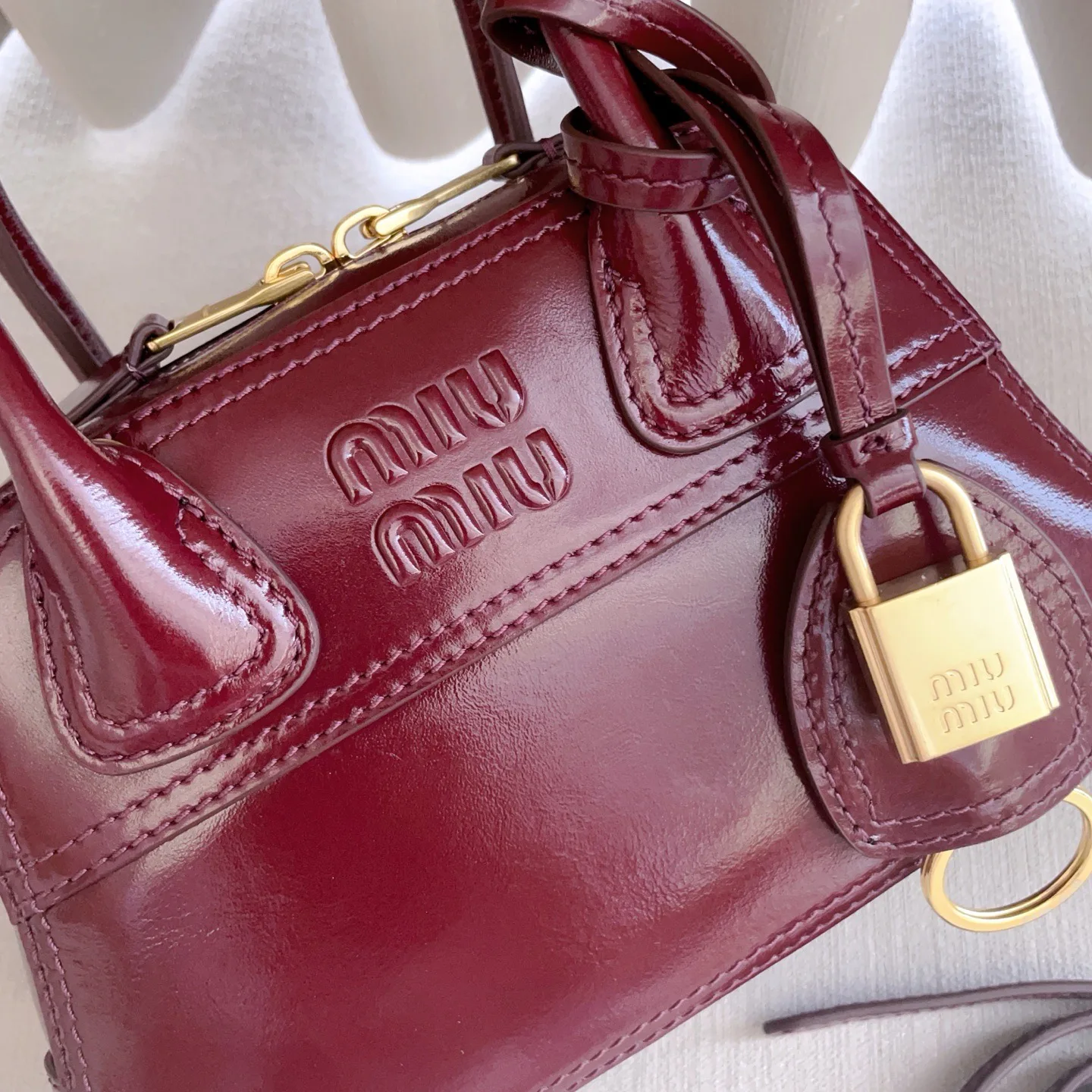 Women's Classic Handbags MIU MIU 18401335
