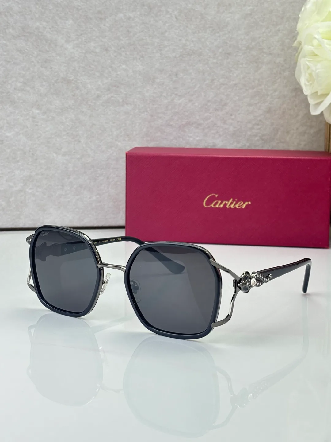 Glasses CARTIER 18441794