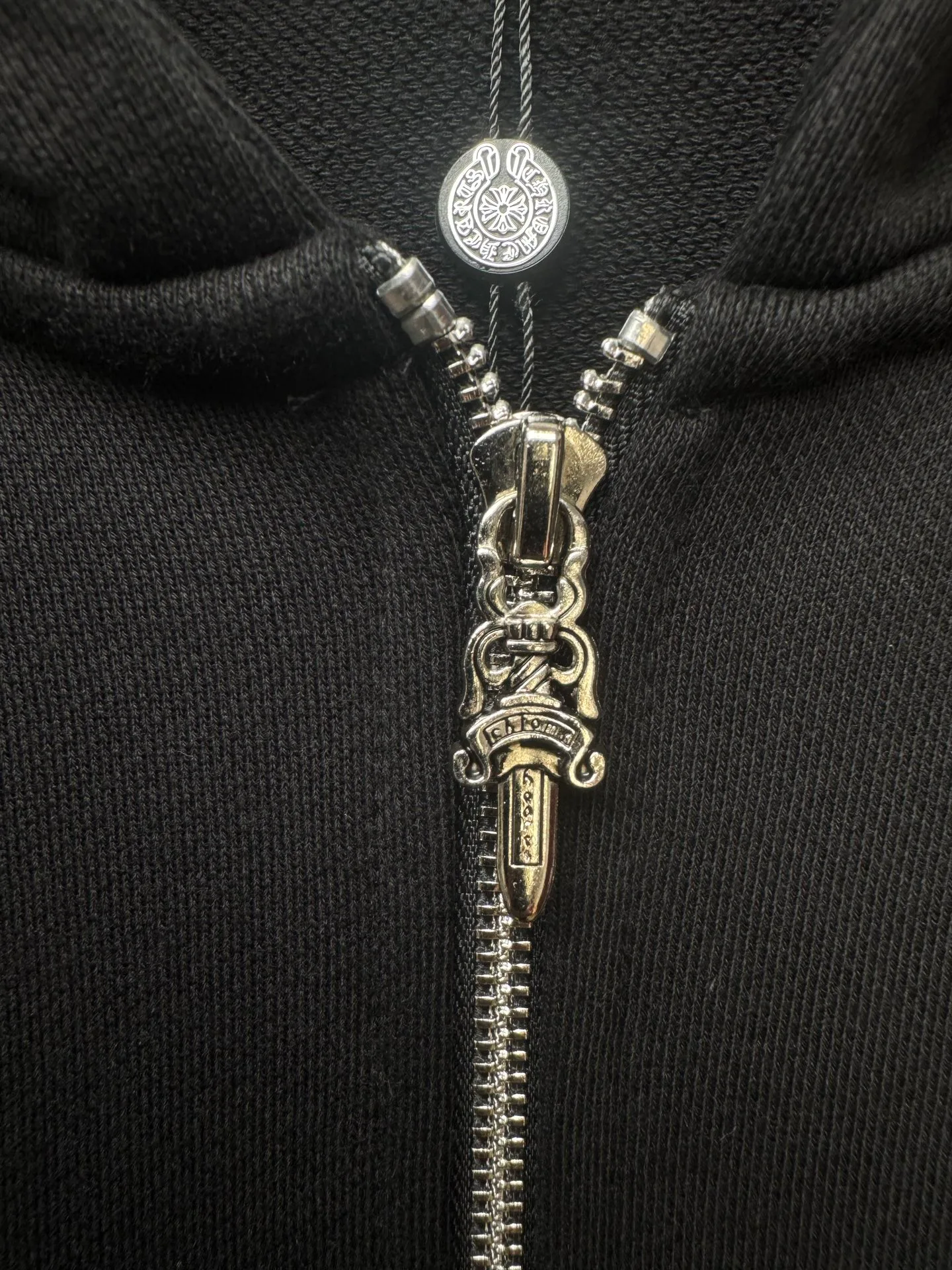 Women's Sweatshirts And Hoodies CHROME HEARTS 18485489