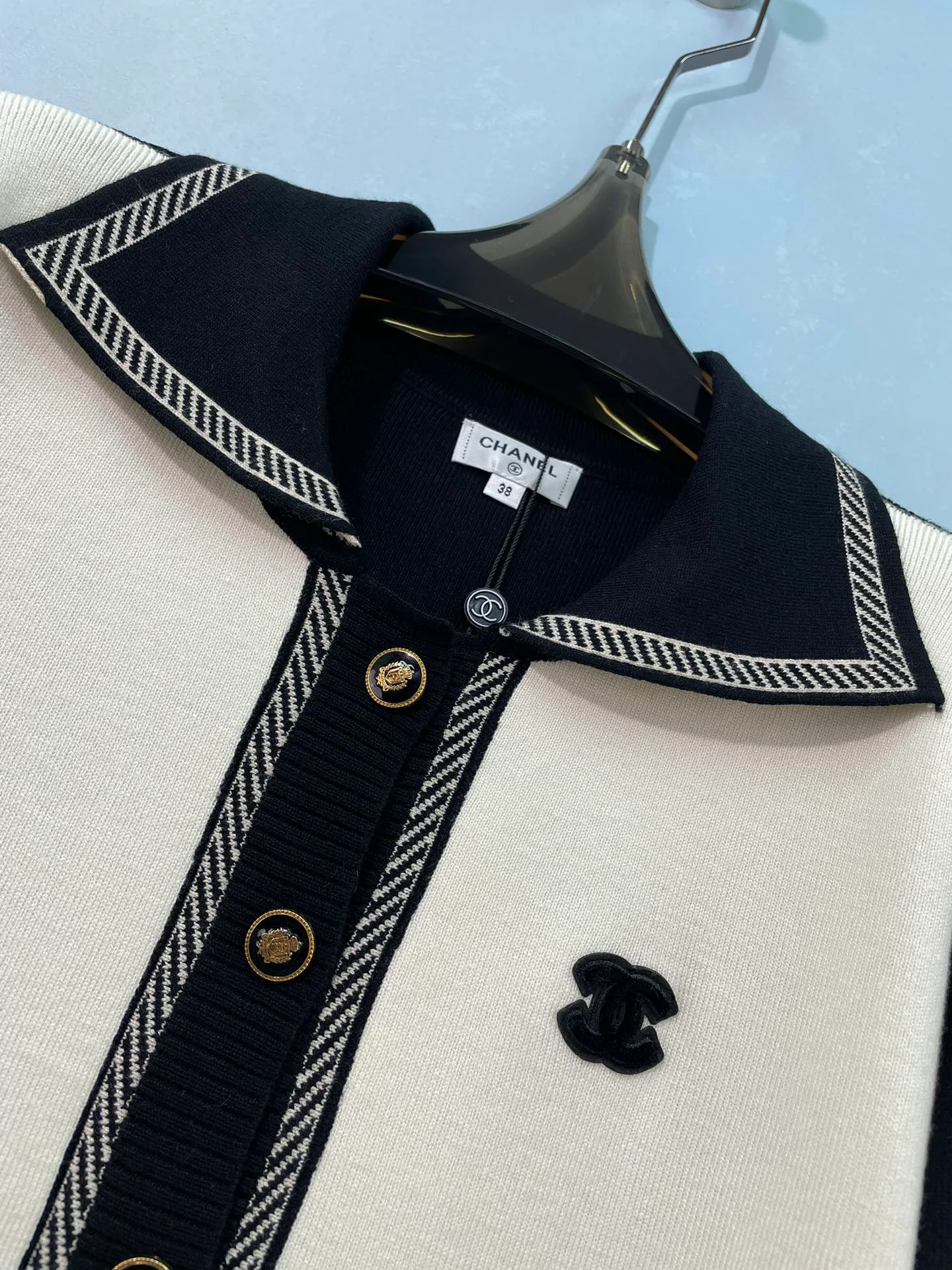 Women's Jumpers And Sweaters CHANEL 18151206