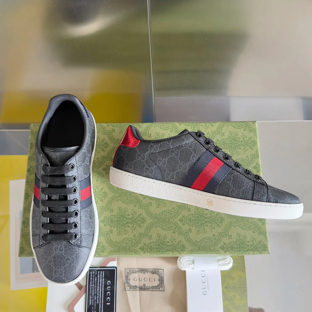 Women's Sneakers GUCCI 17620400