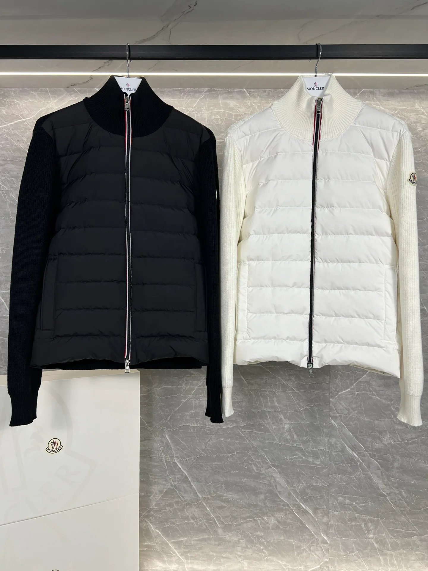 Куртки И Пуховики Женские Moncler 18599797
