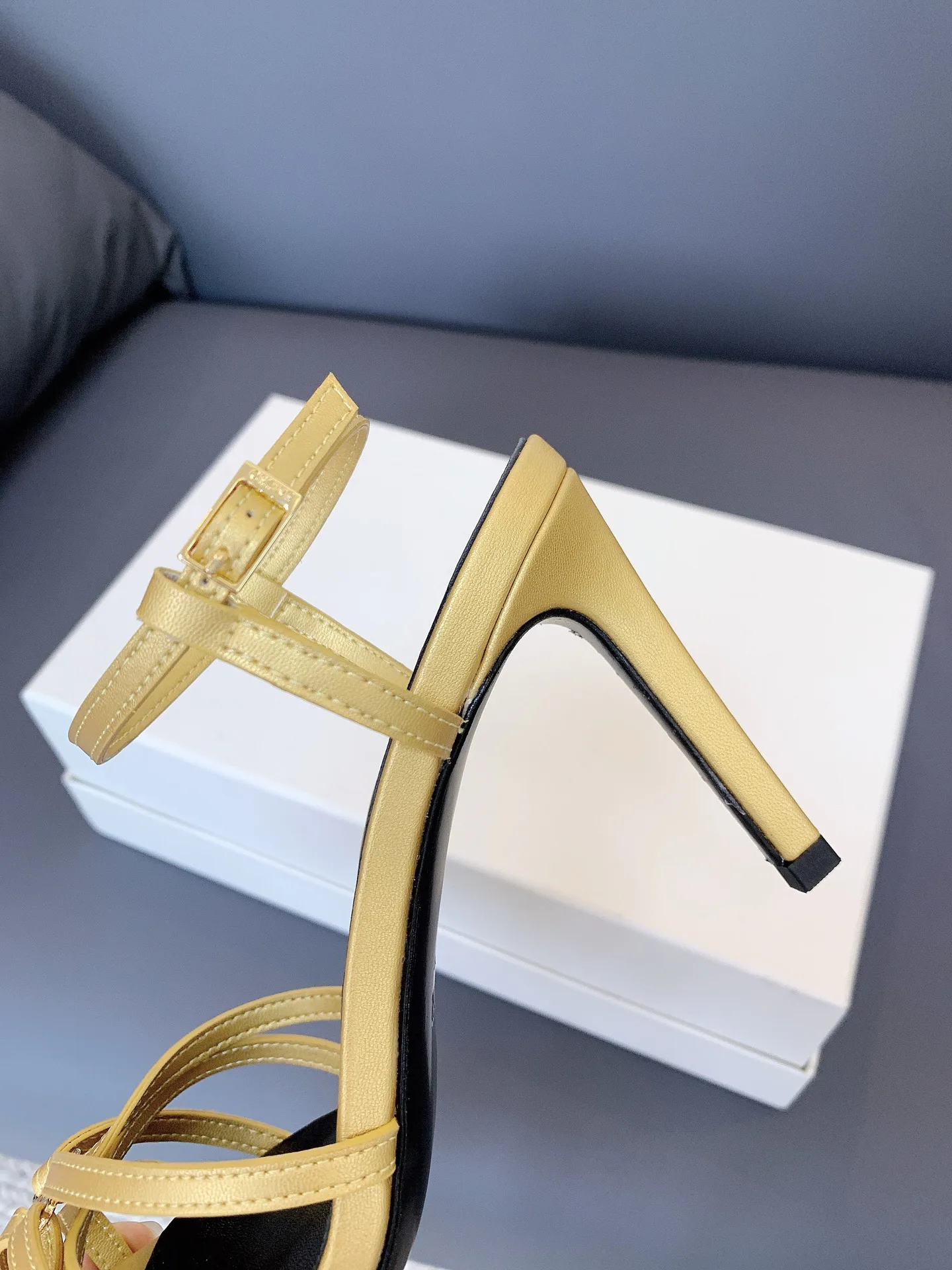 Women's Open-Toe Sandals CELINE 17479007