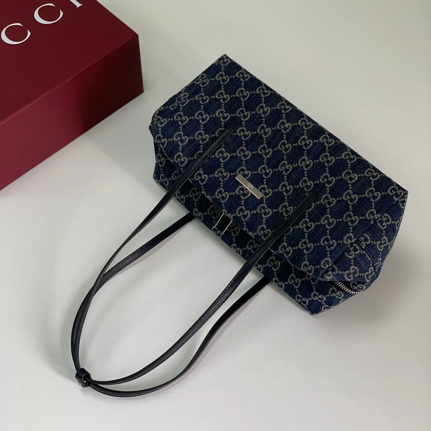 Women's Classic Handbags GUCCI 17585990