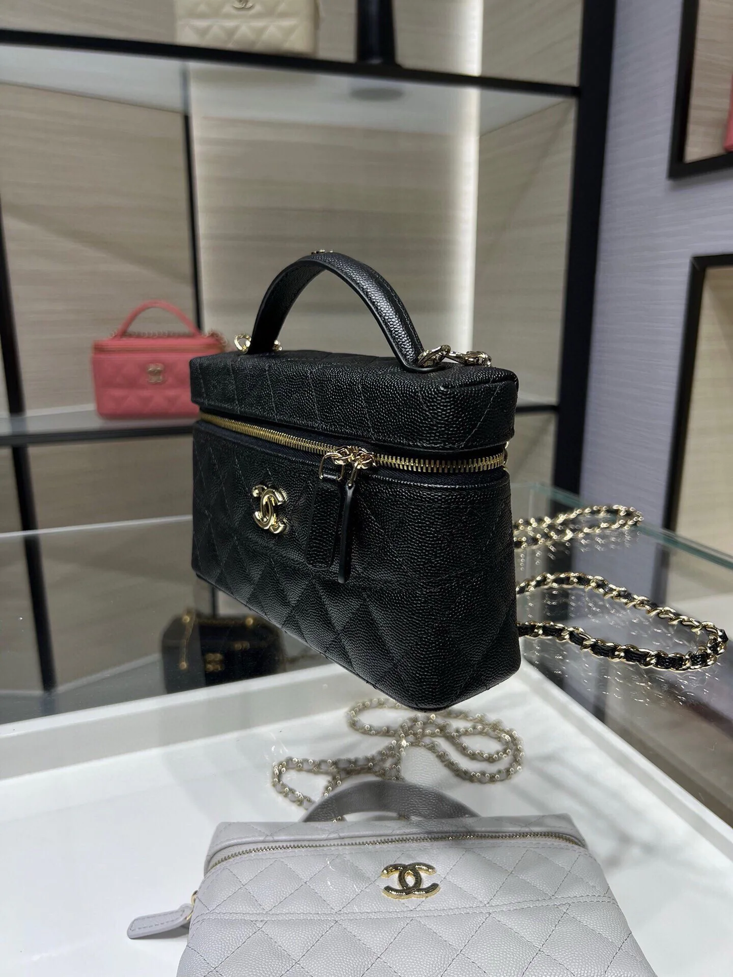Women's Classic Handbags CHANEL 17827287