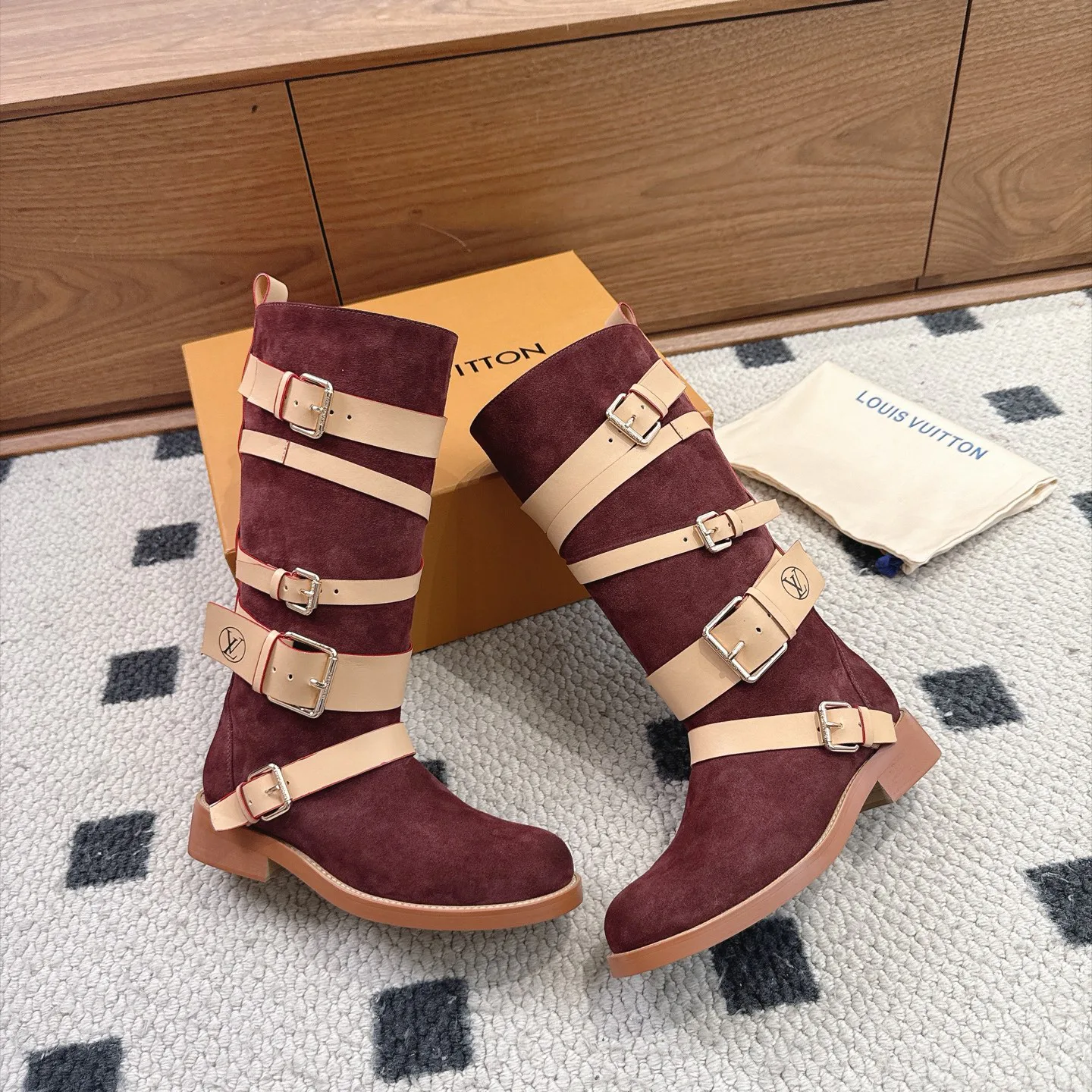 Women's Ankle Boots LOUIS VUITTON 18025524