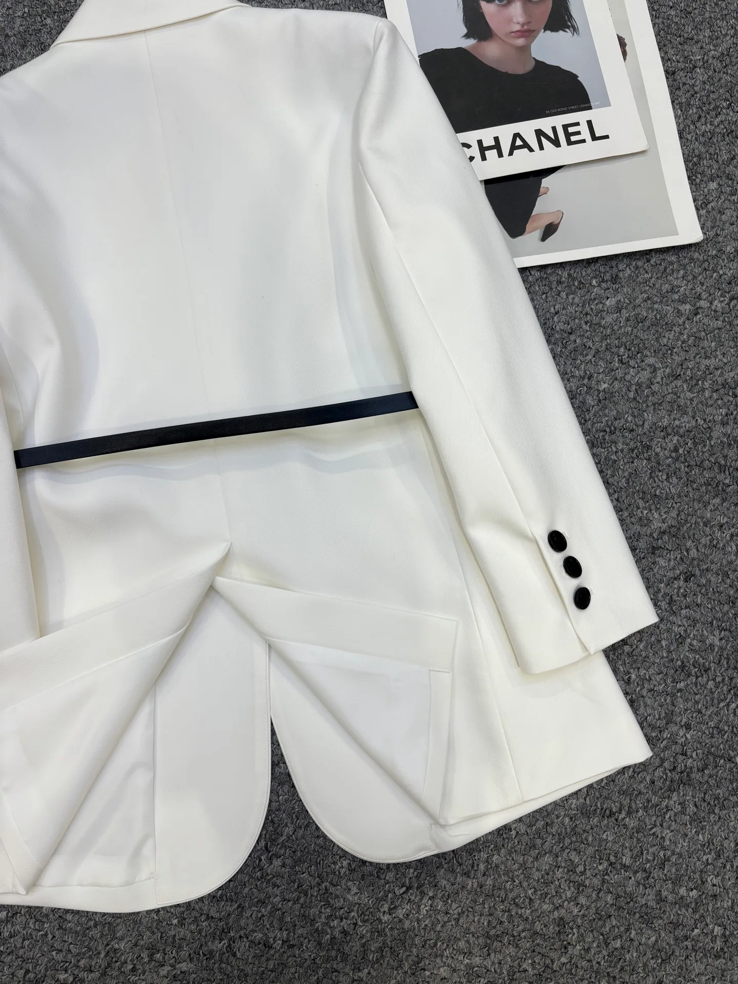 Women's Blazers CHANEL 18362972