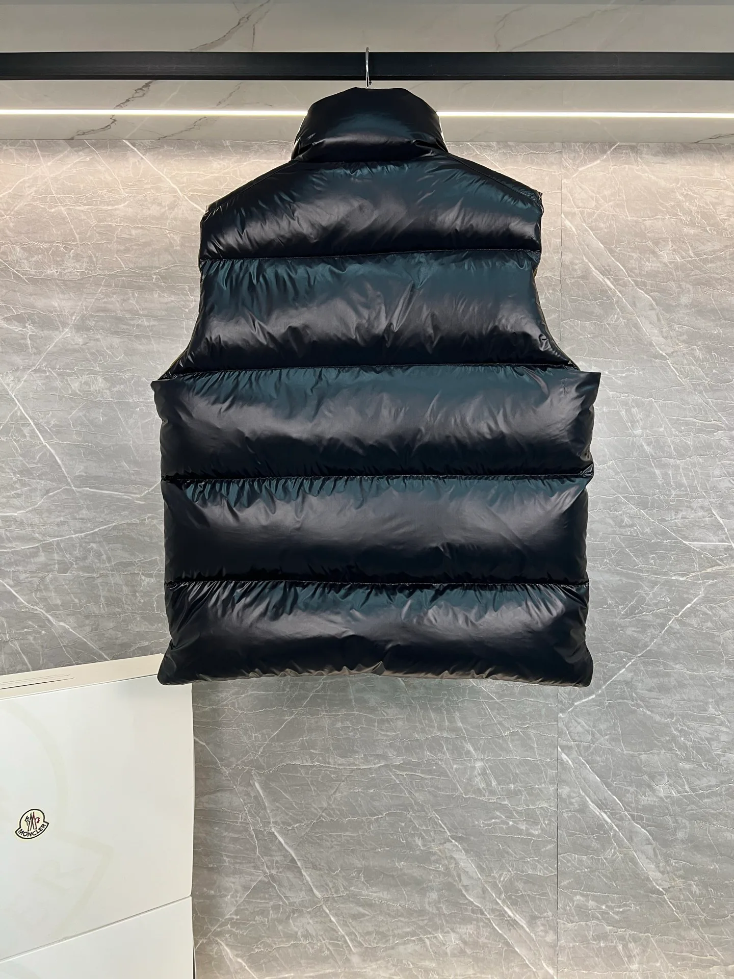Жилеты Мужские Moncler 18599853