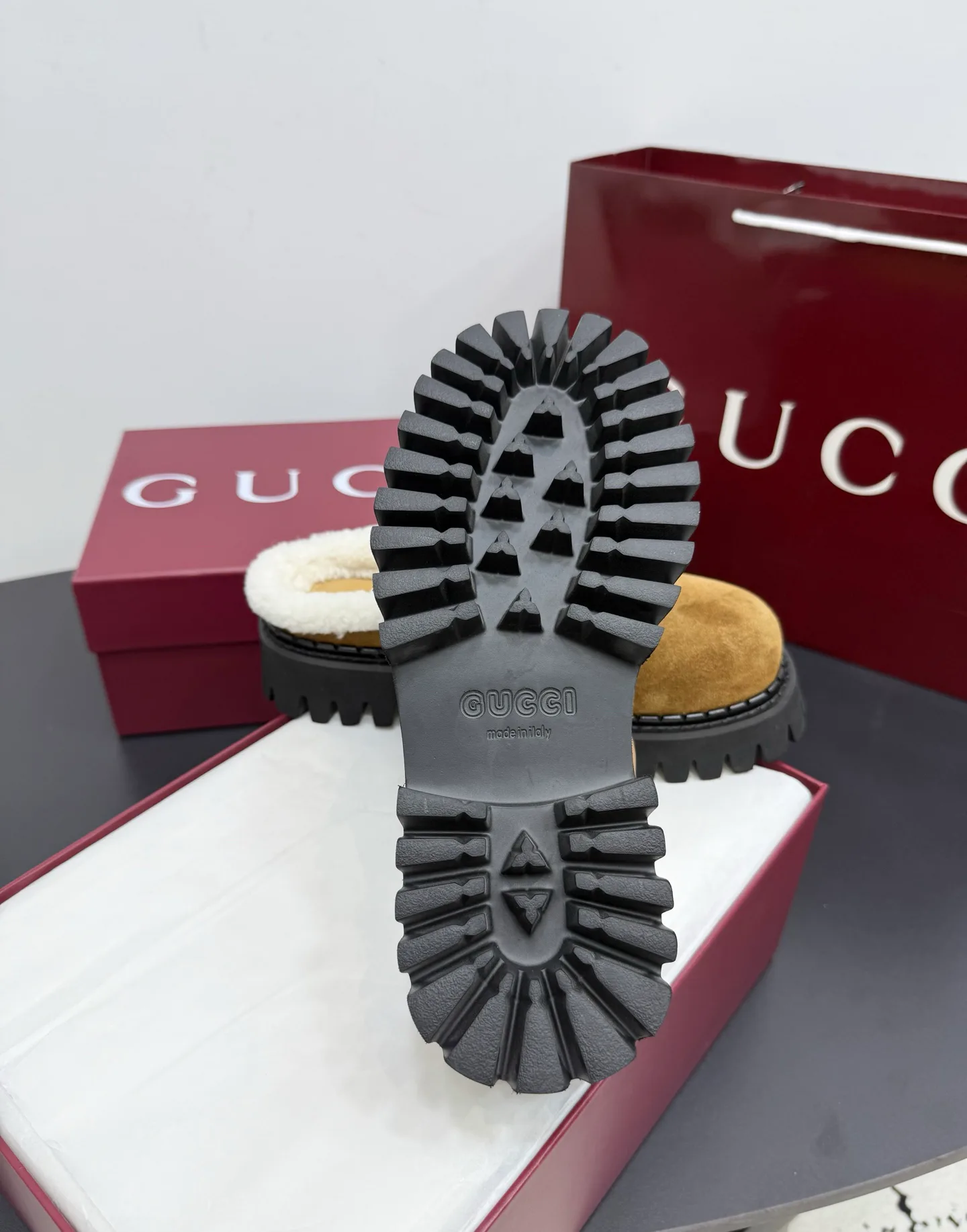 Women's Mules And Clogs GUCCI 18393365