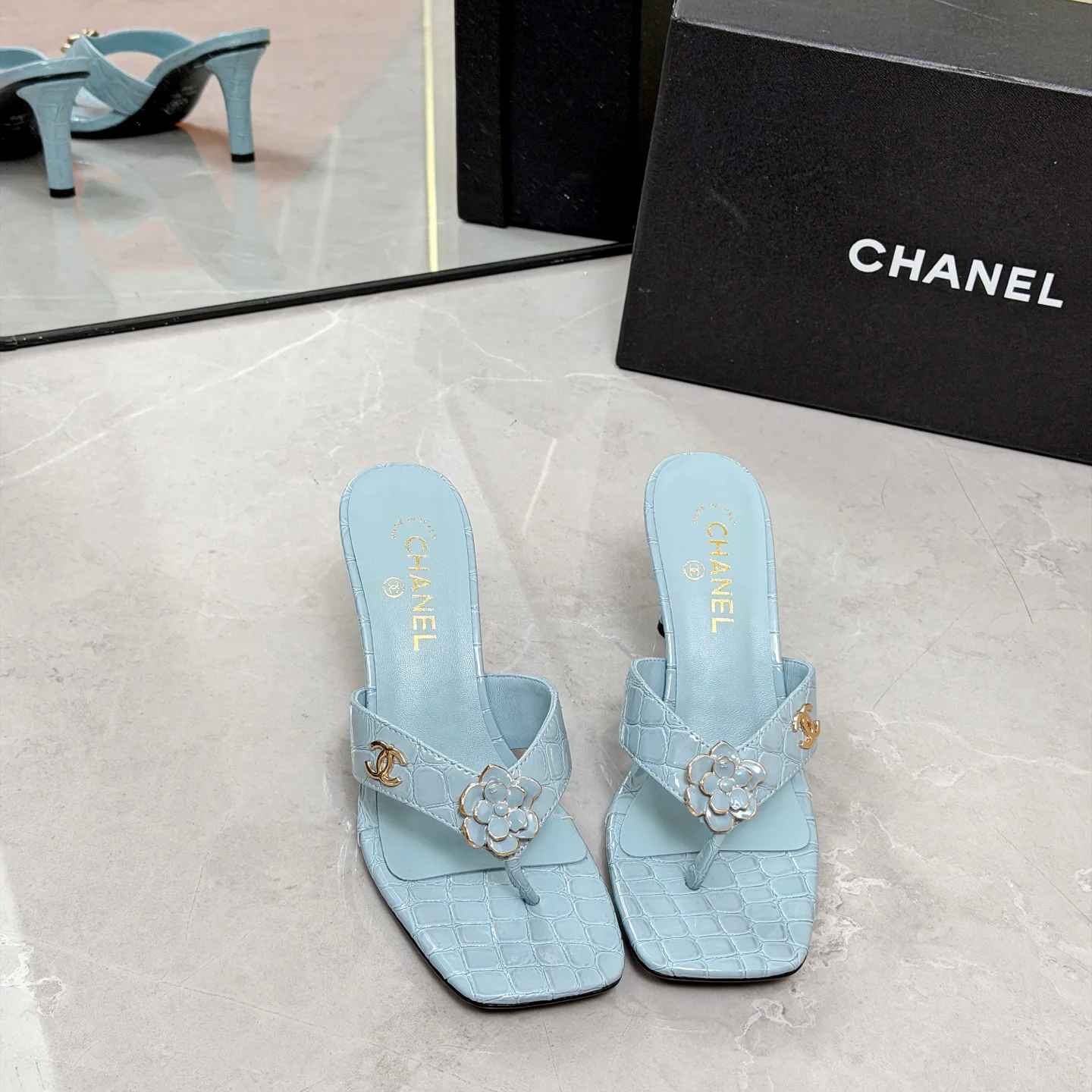 Women's Open-Toe Sandals CHANEL 17335025