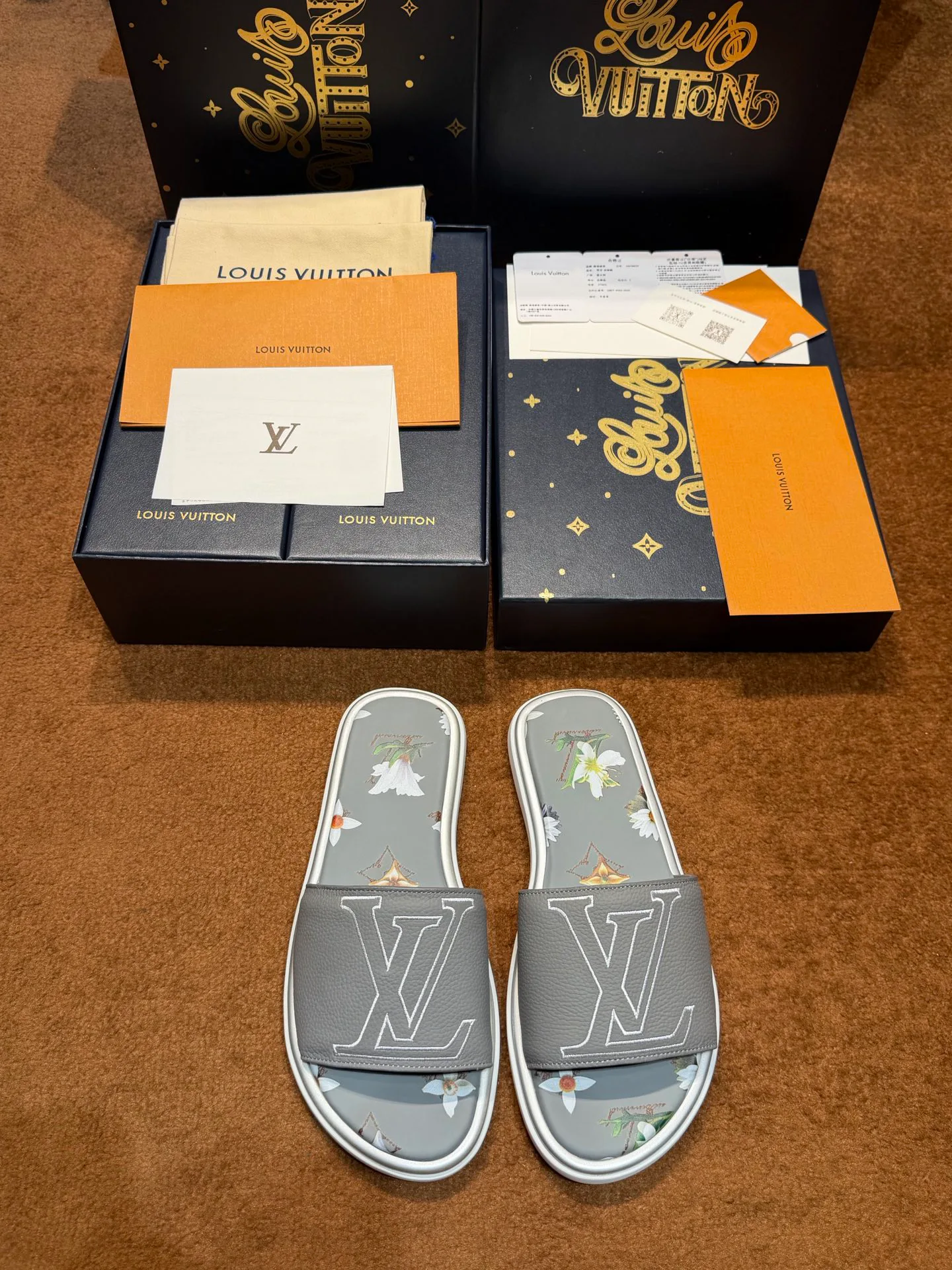 Women's Flip-Flops LOUIS VUITTON 17059505