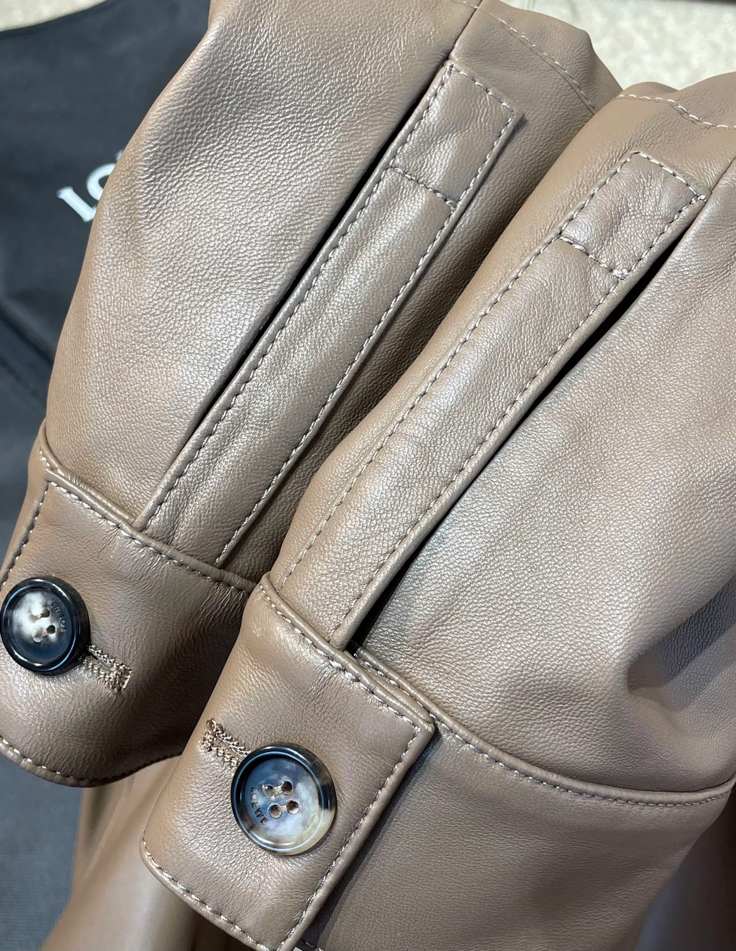 Men's Leather Jackets And Sheepskin Coats LOEWE 18235921