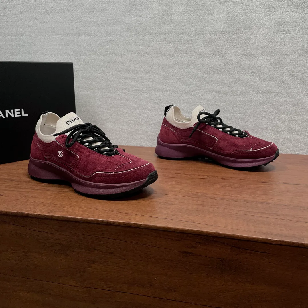 Women's Sneakers CHANEL 17542462