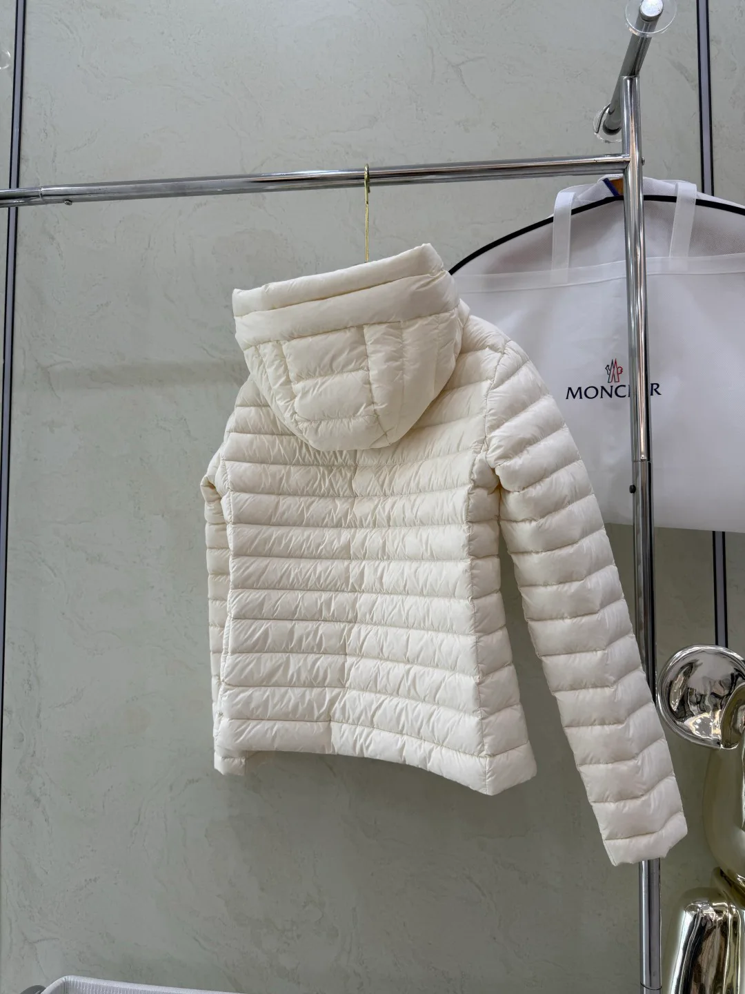 Men's Jackets And Down Jackets MONCLER 18029895