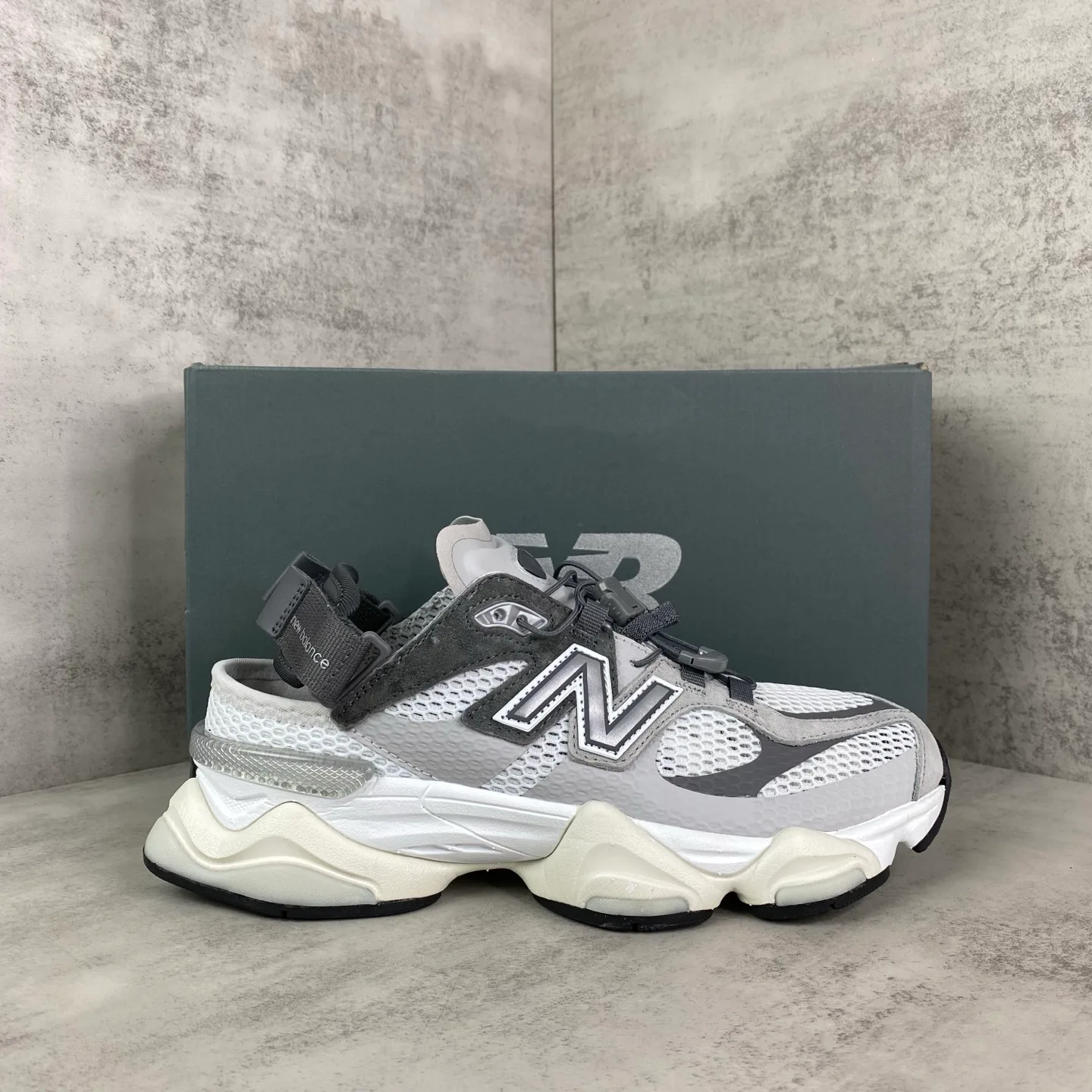 Women's Sneakers NEW BALANCE 17460388