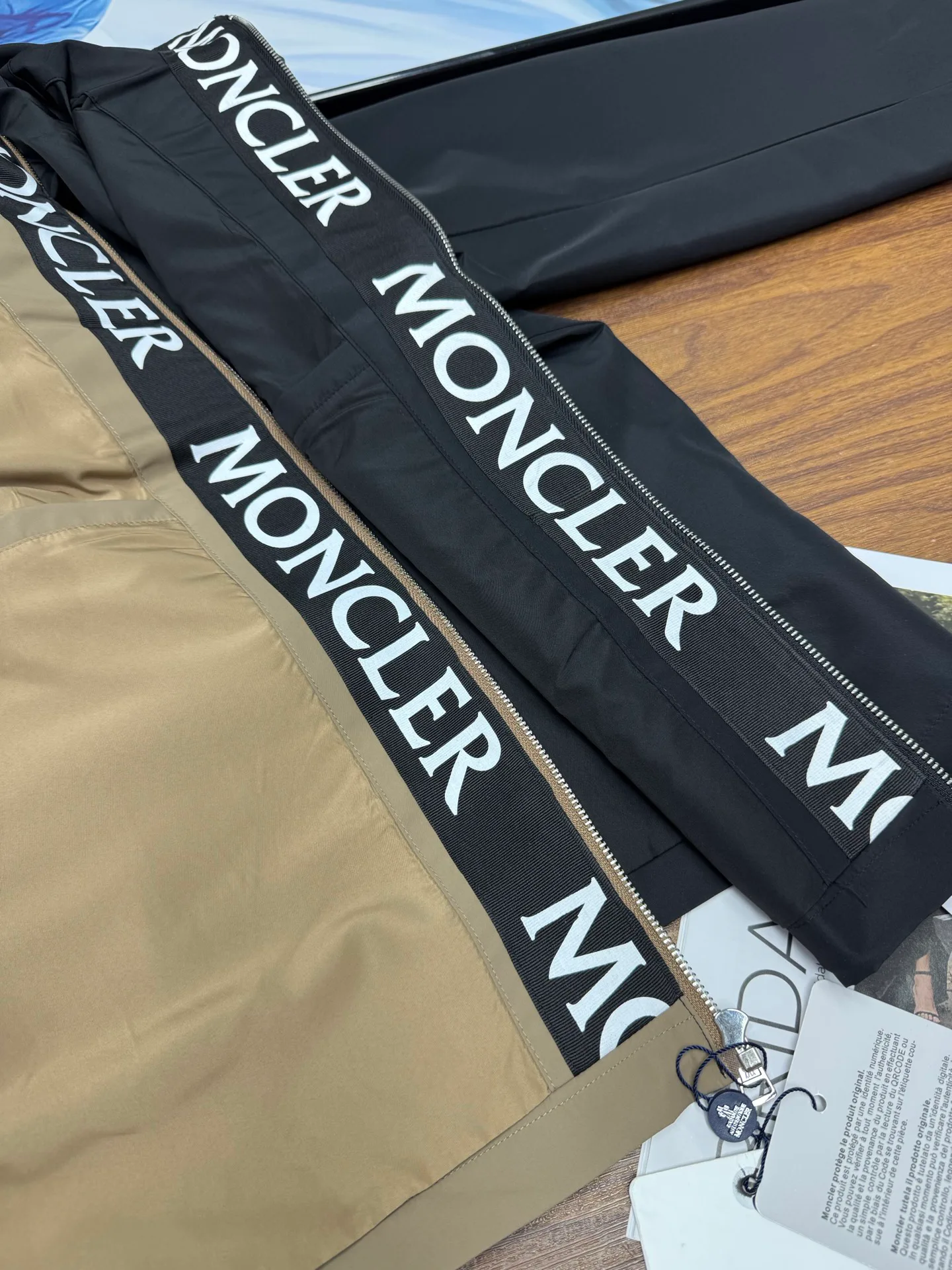 Men's Jackets And Down Jackets MONCLER 18068723