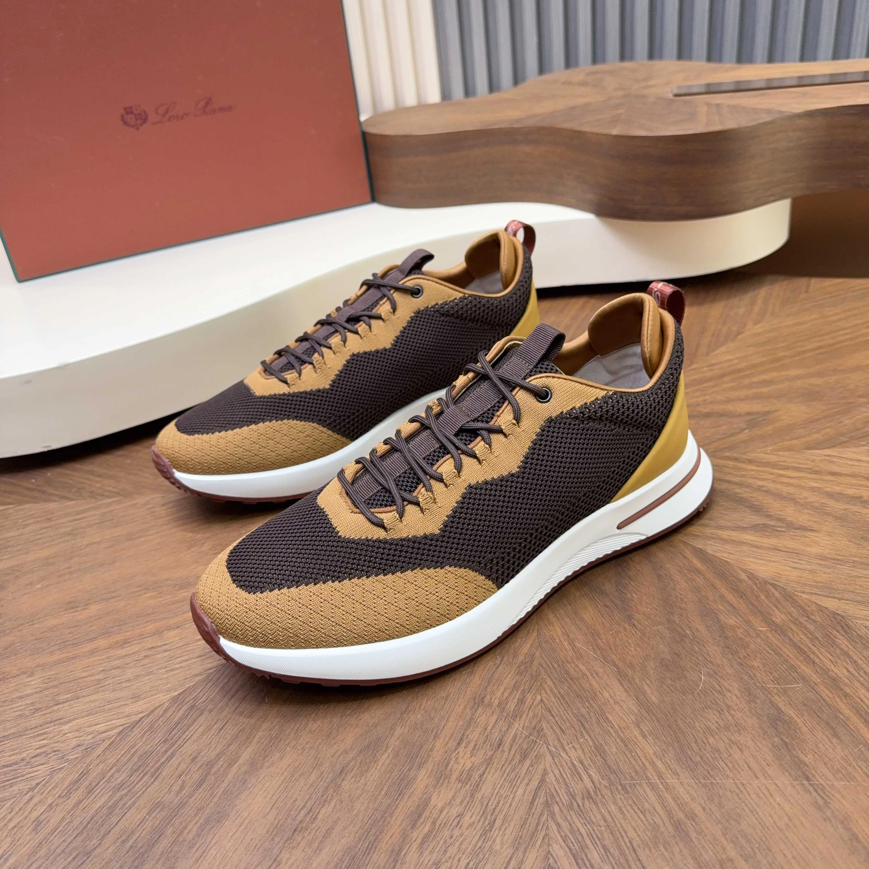 Men's Sneakers LORO PIANA 18250718
