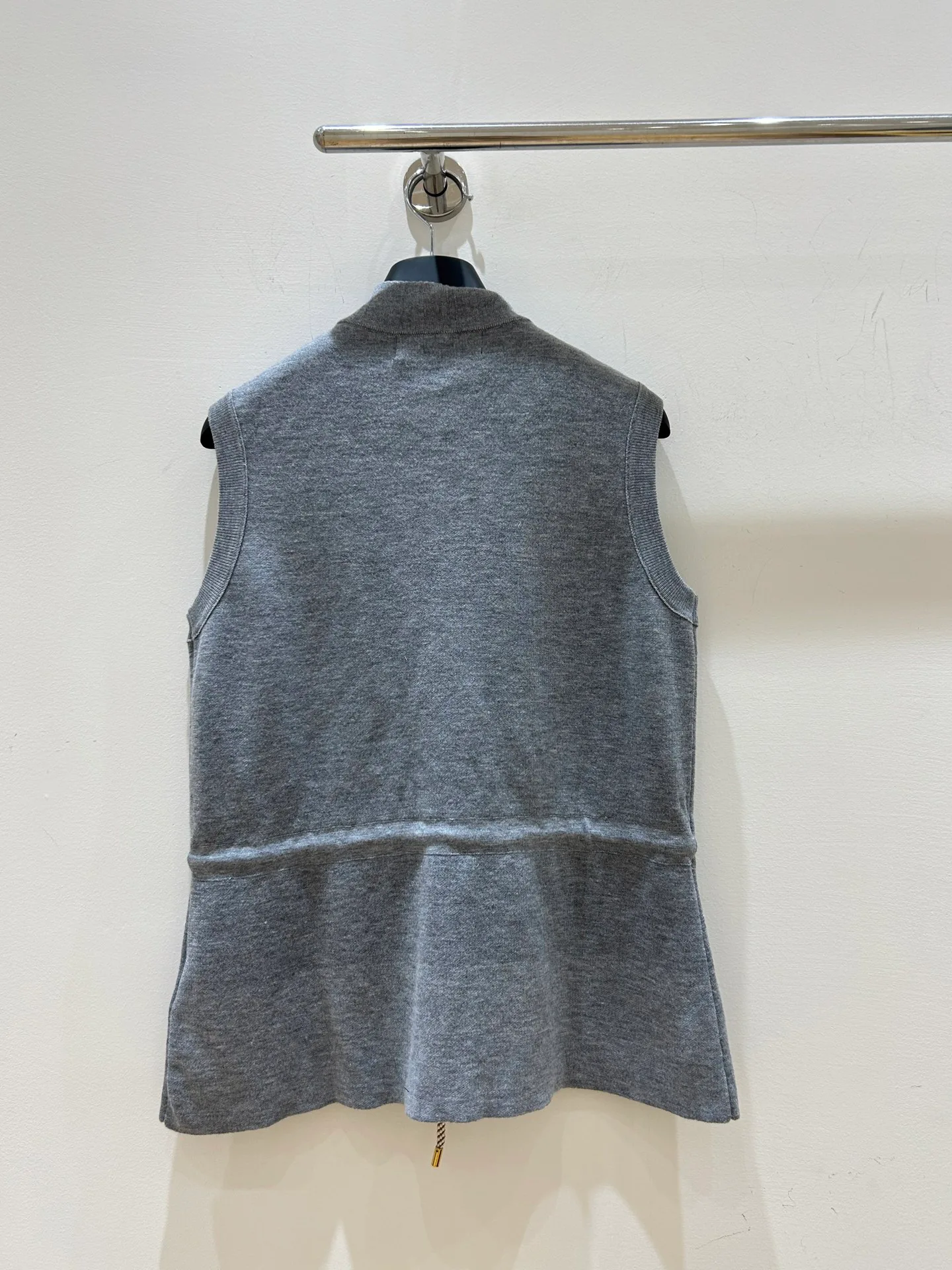 Women's Vests LOUIS VUITTON 18096716