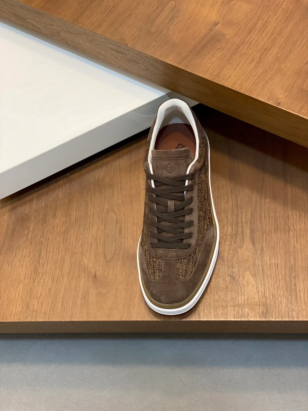 Men's Sneakers LORO PIANA 16978210