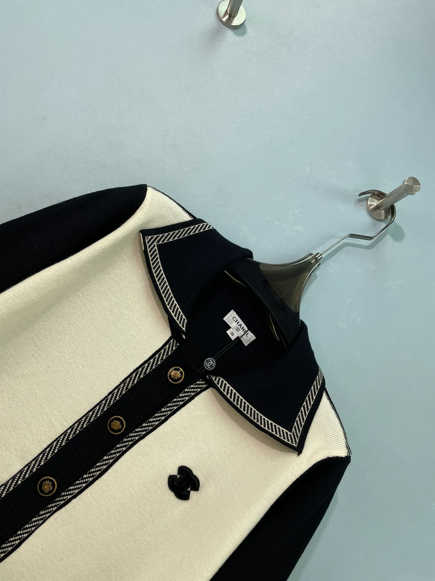 Women's Jumpers And Sweaters CHANEL 18151206