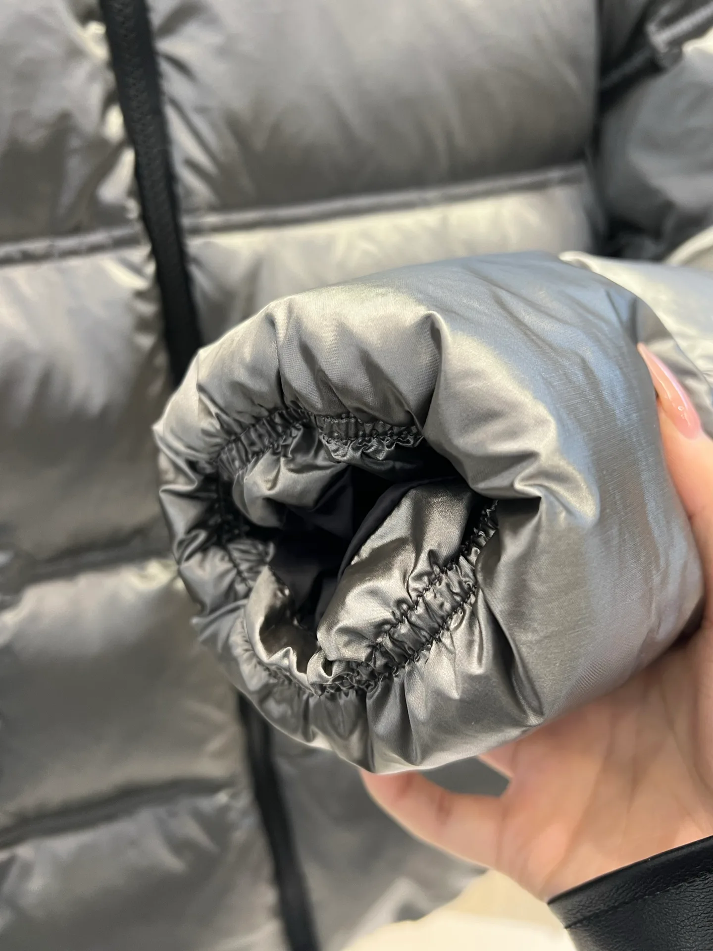 Men's Jackets And Down Jackets MONCLER 18330409