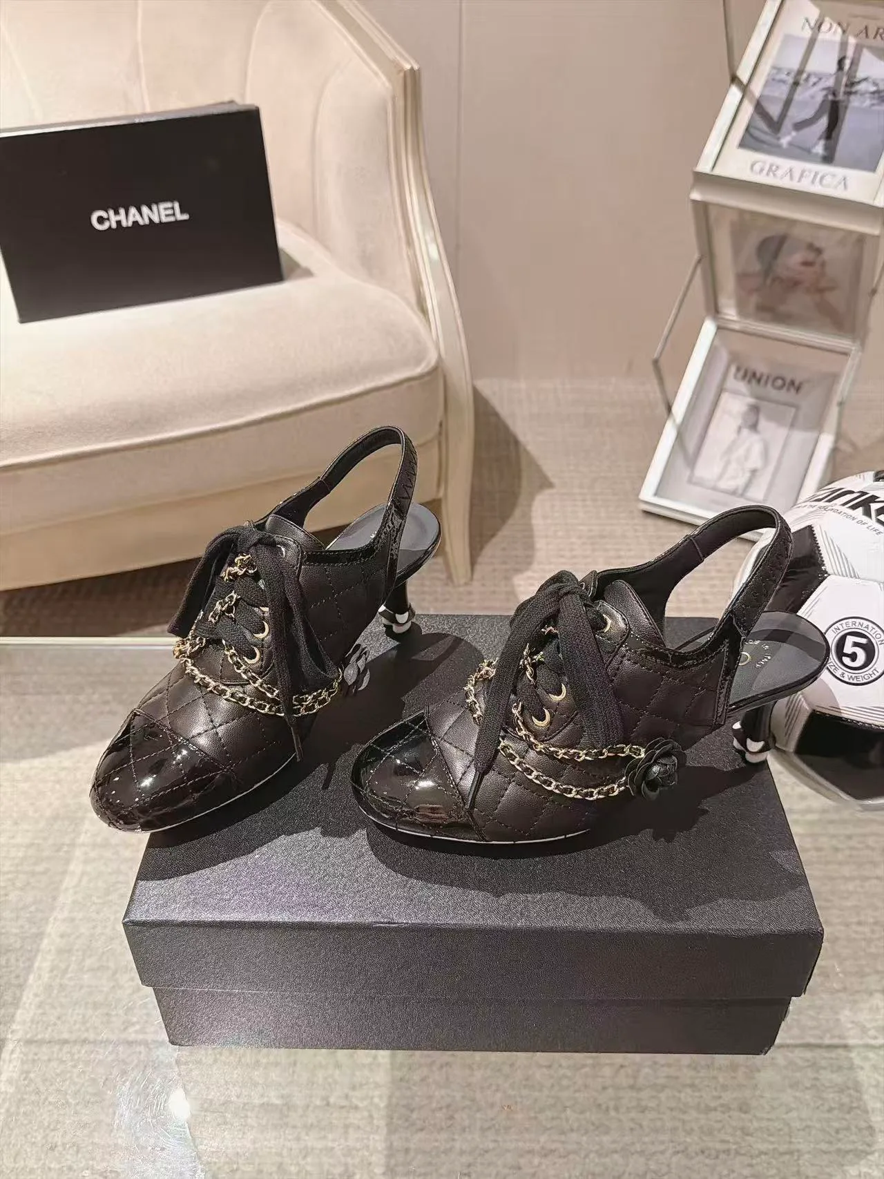 Women's Heels CHANEL 18362184