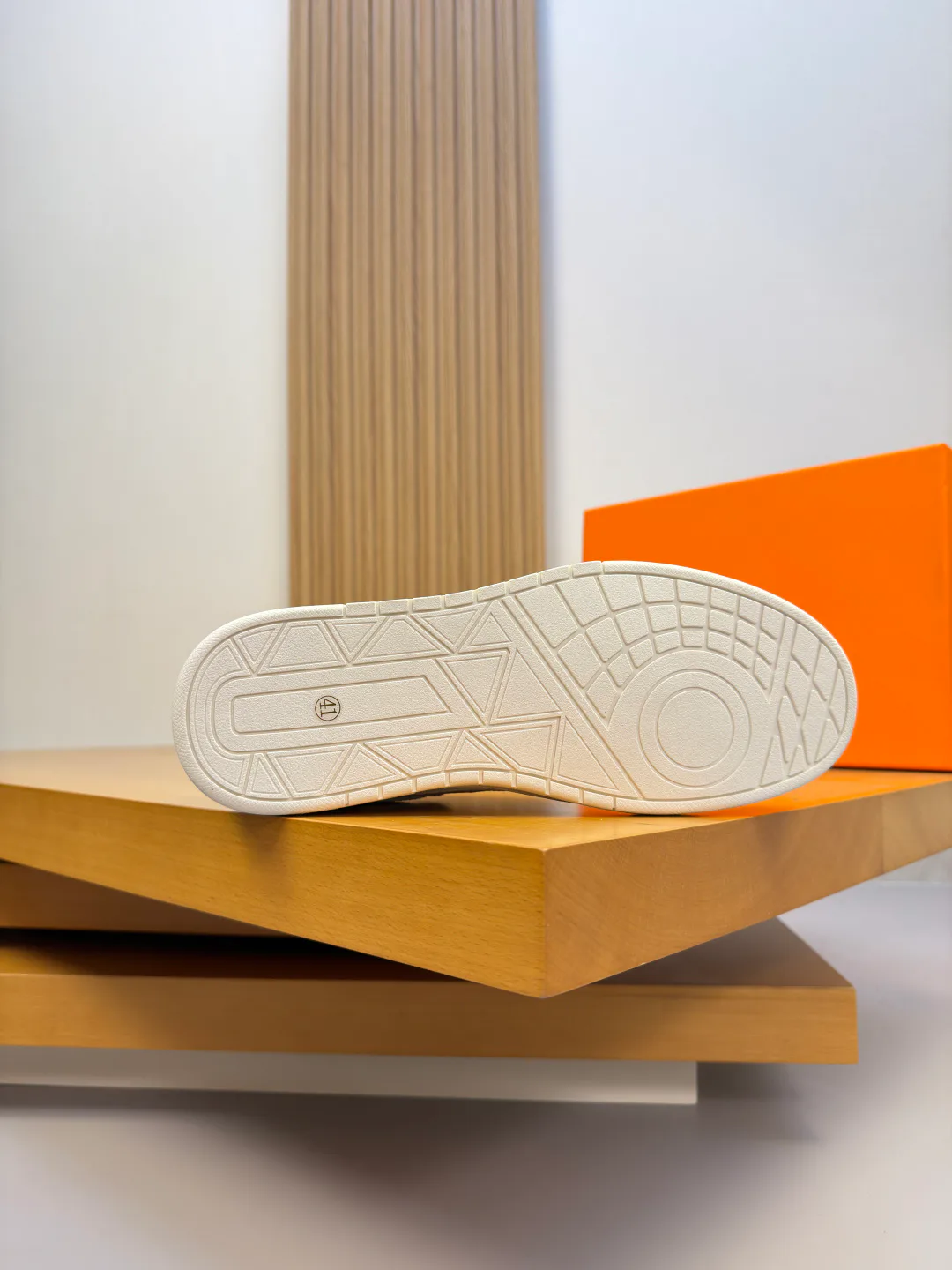 Men's Sneakers HERMES 18257064