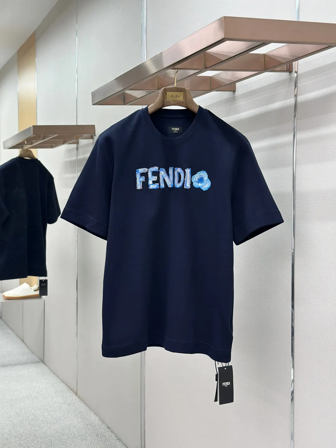 Women's T-Shirts FENDI 18191002