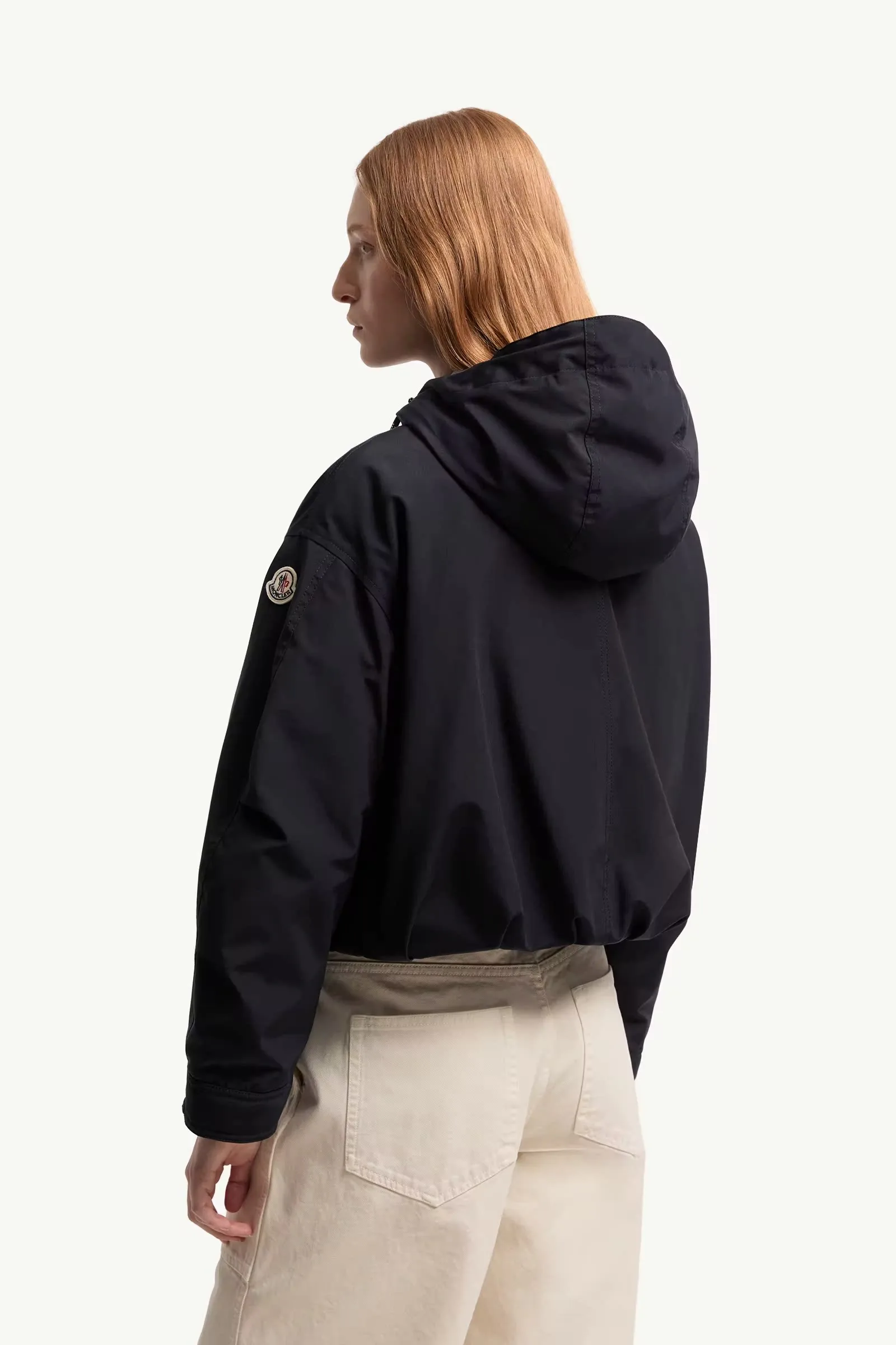Women's Jackets And Down Jackets MONCLER 18403472