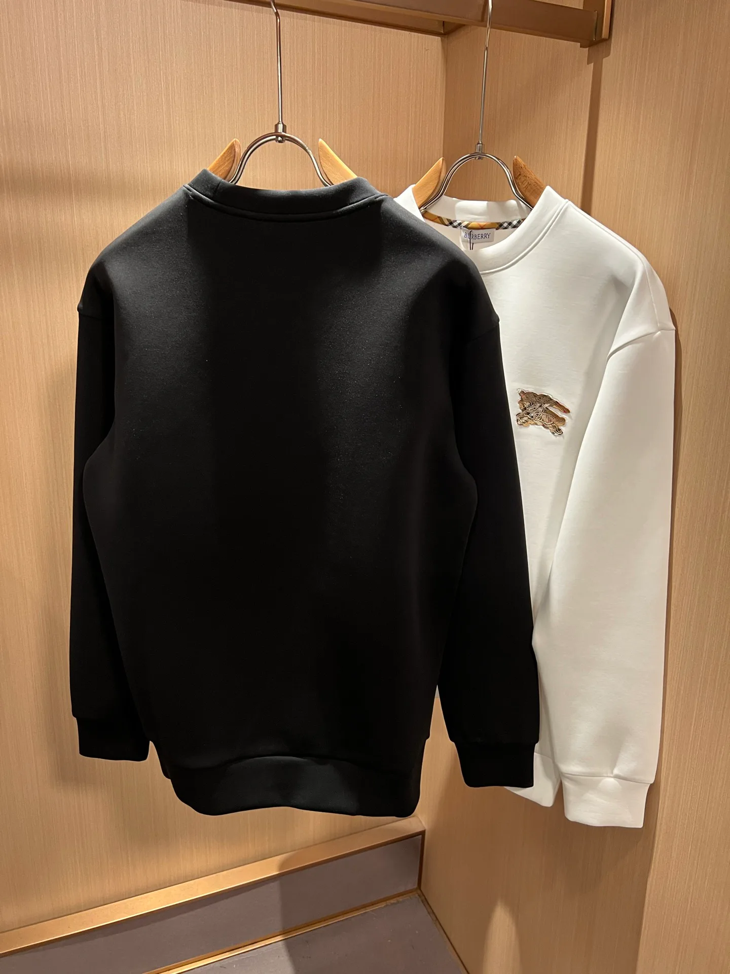 Men's Sweatshirts And Hoodies BURBERRY 18519603