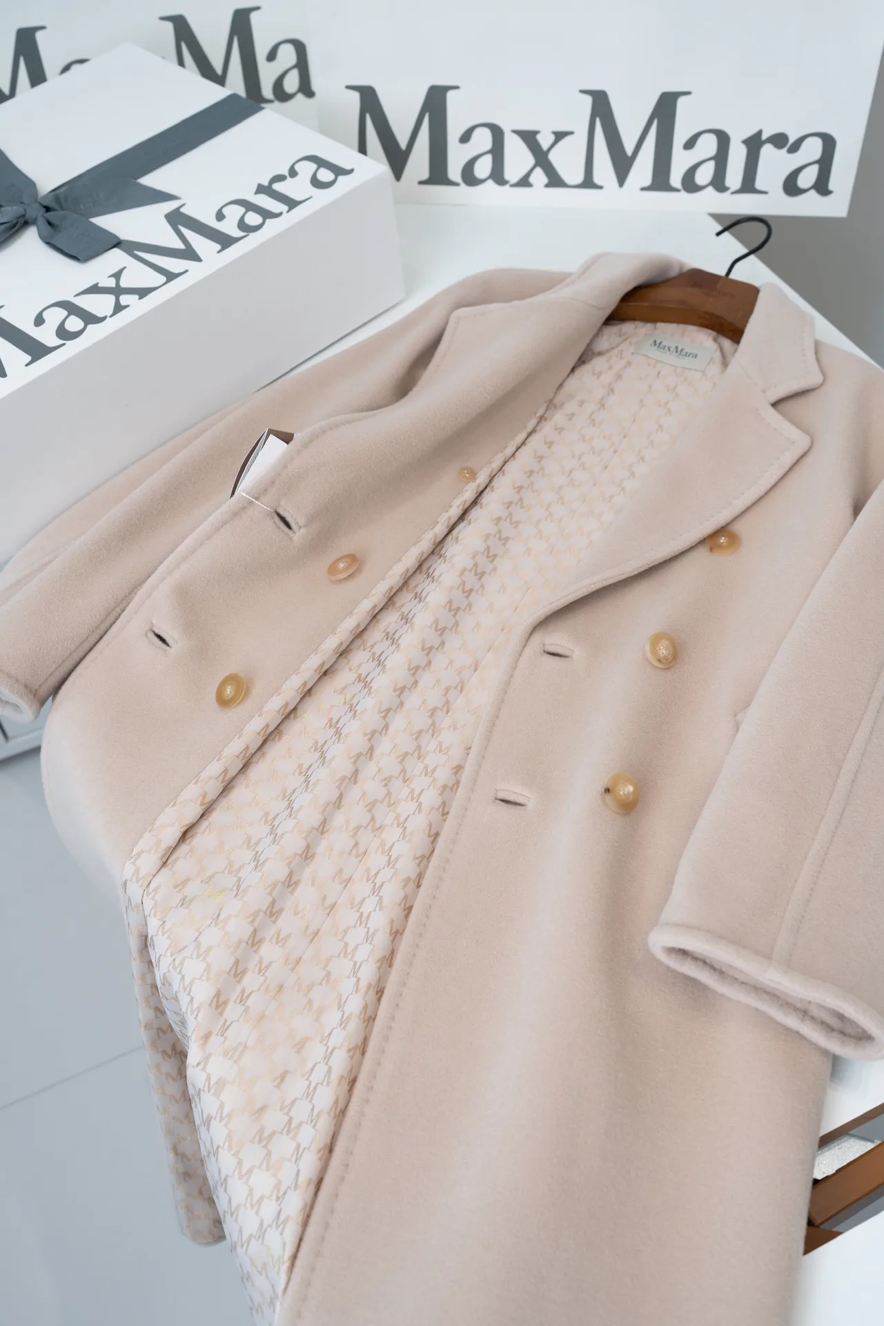 Women's Coats MAX MARA 18510394
