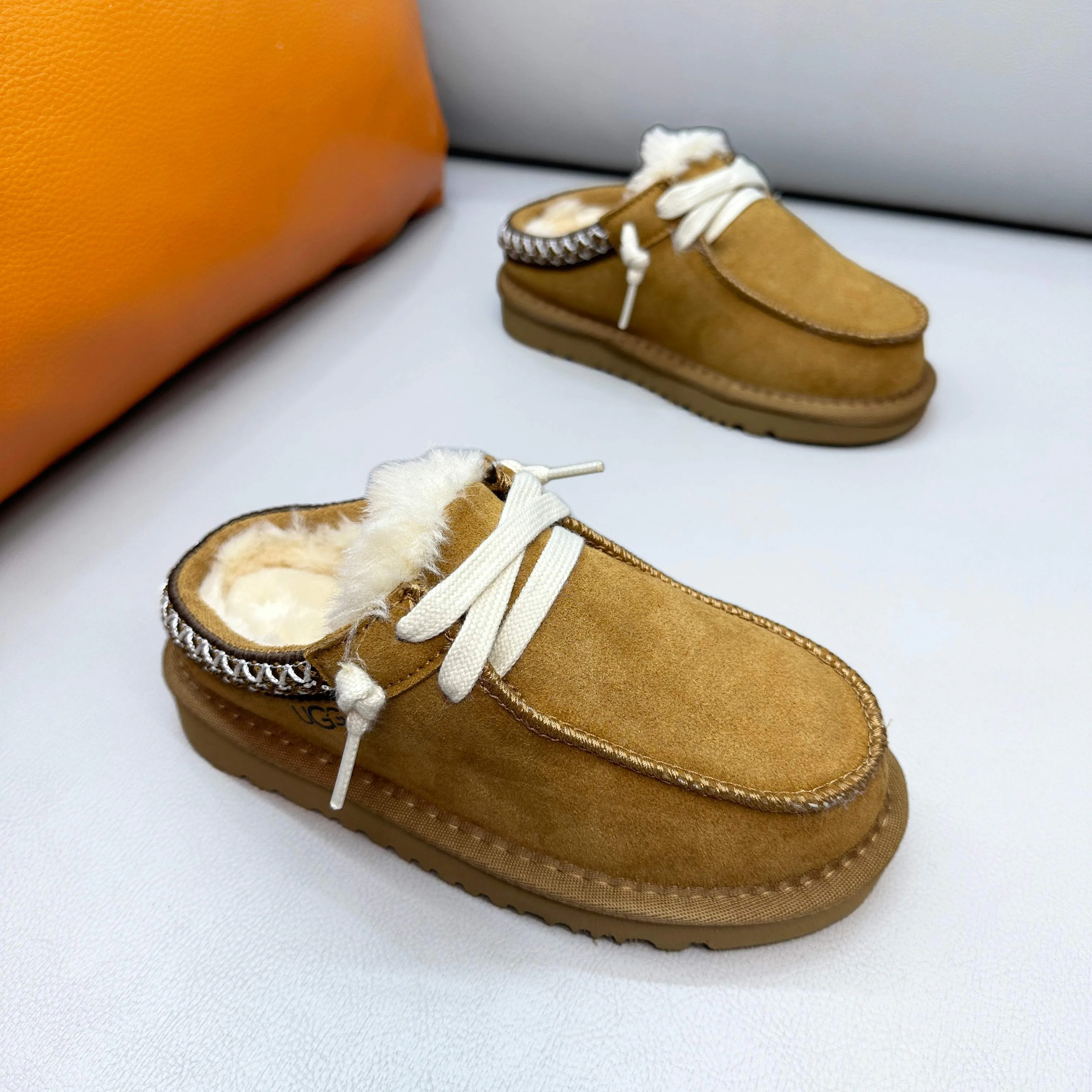 Women's Ugg Boots UGG 18077549