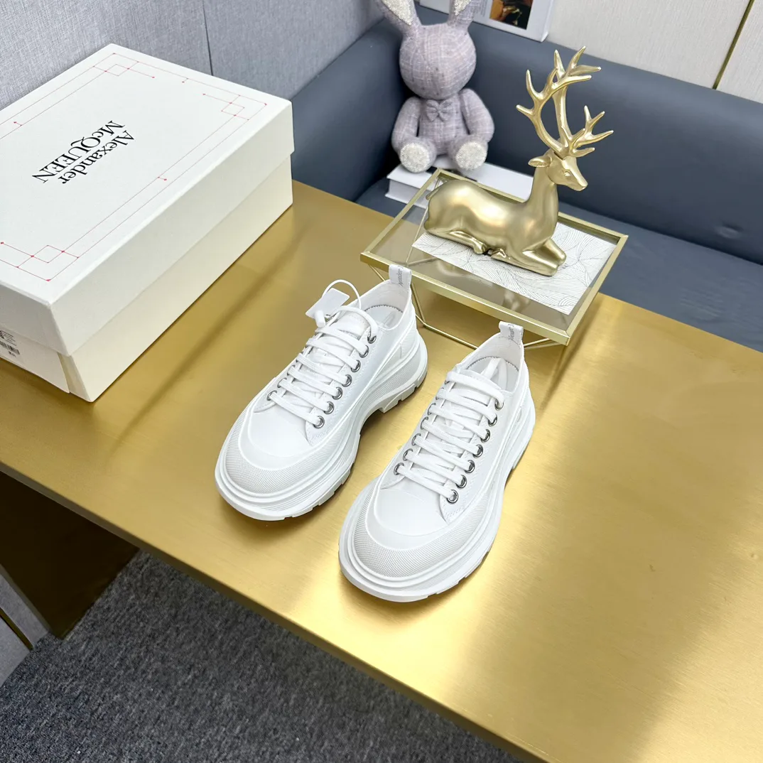 Women's Sneakers ALEXANDER MCQUEEN 18397468