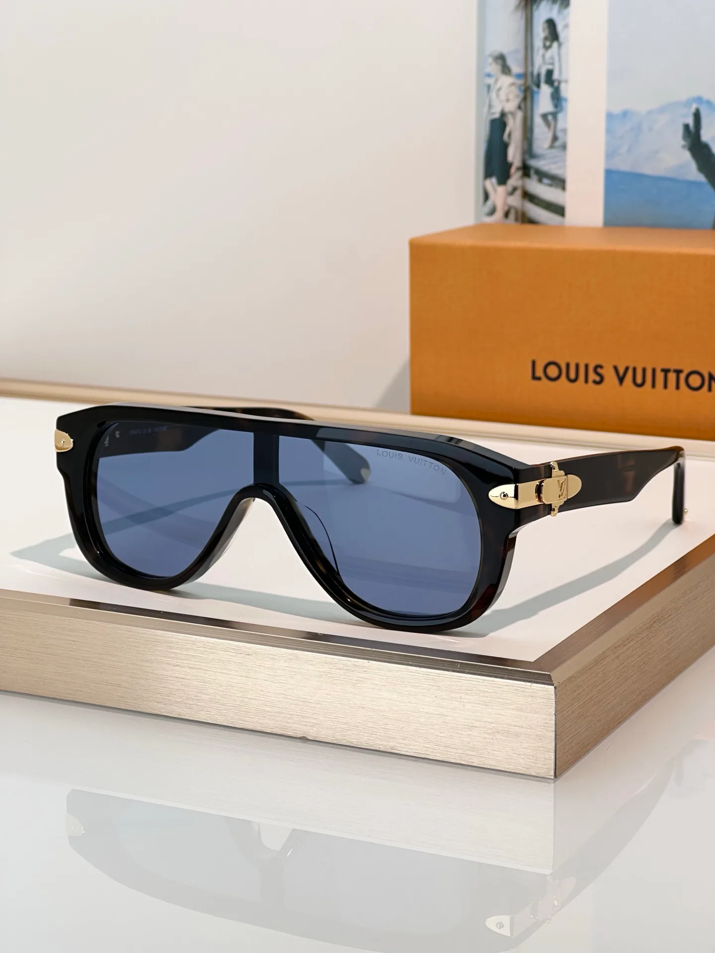 Glasses LOUIS VUITTON 17565444