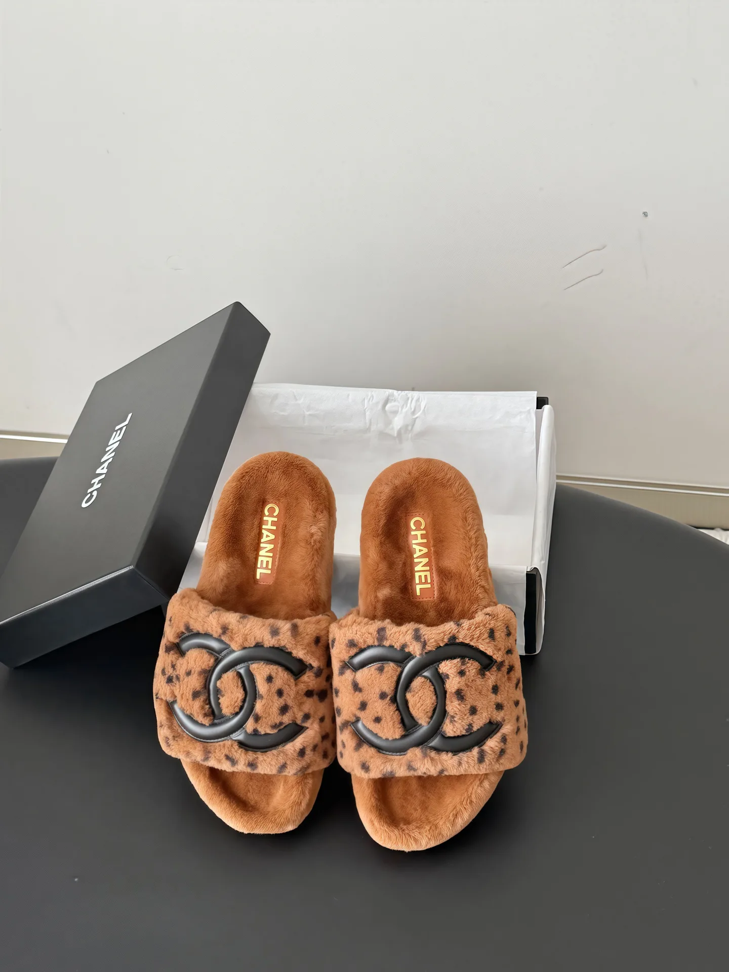 Women's Slippers CHANEL 18139424