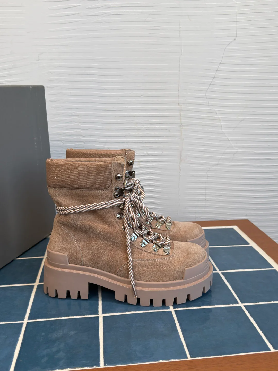 Ботинки Женские Balenciaga 18604670
