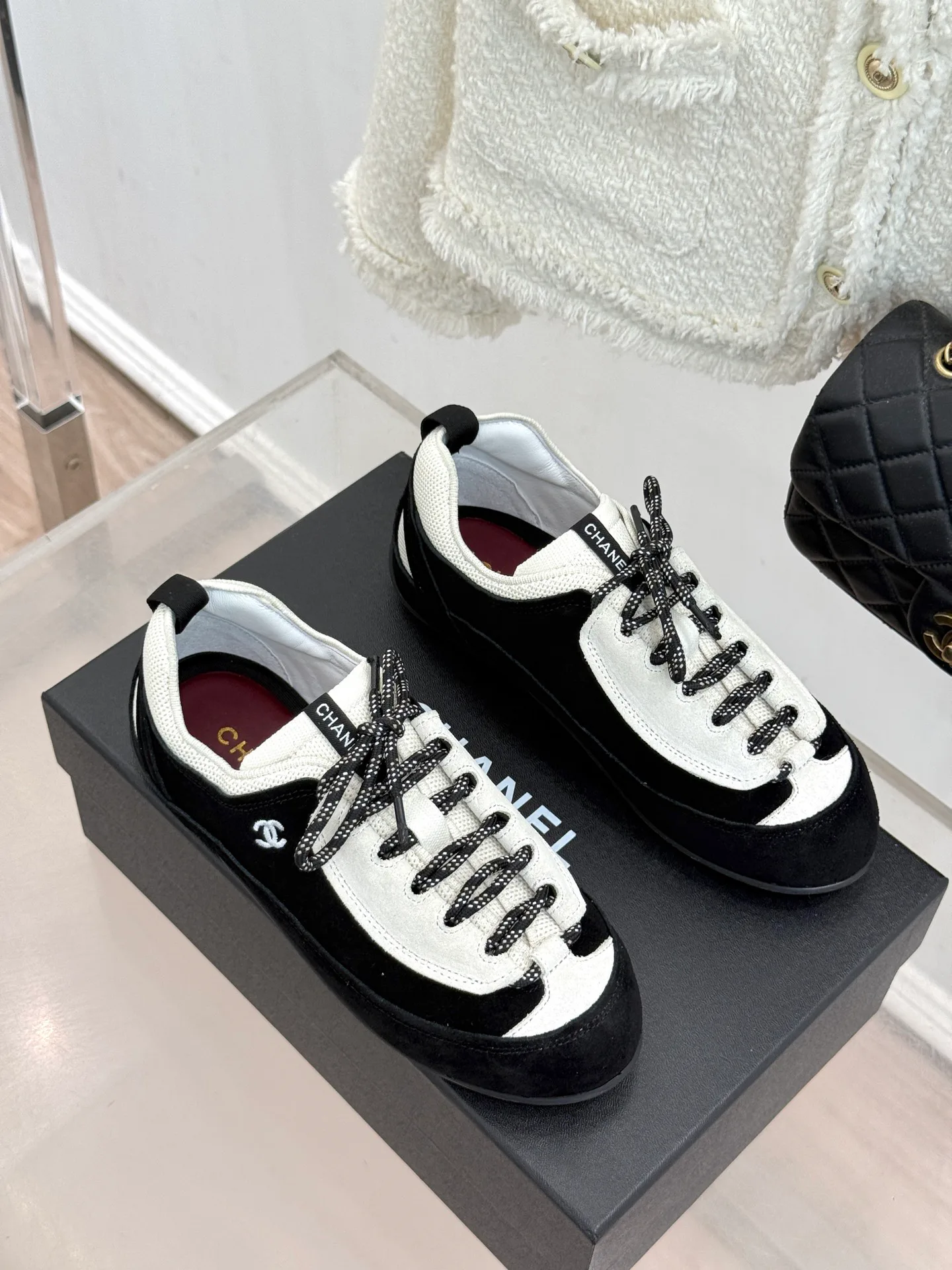Women's Sneakers CHANEL 17025638