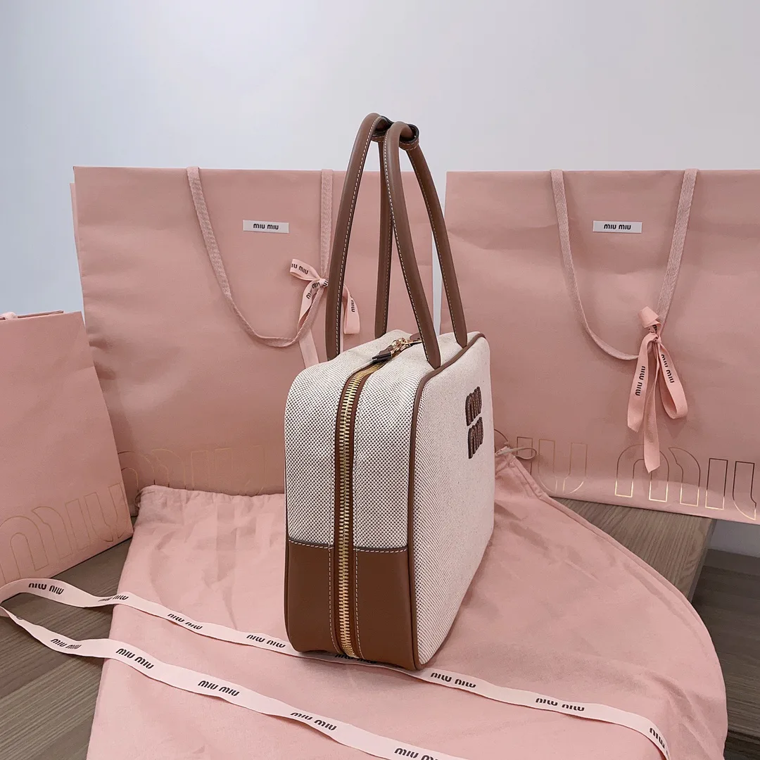 Women's Classic Handbags MIU MIU 17483321