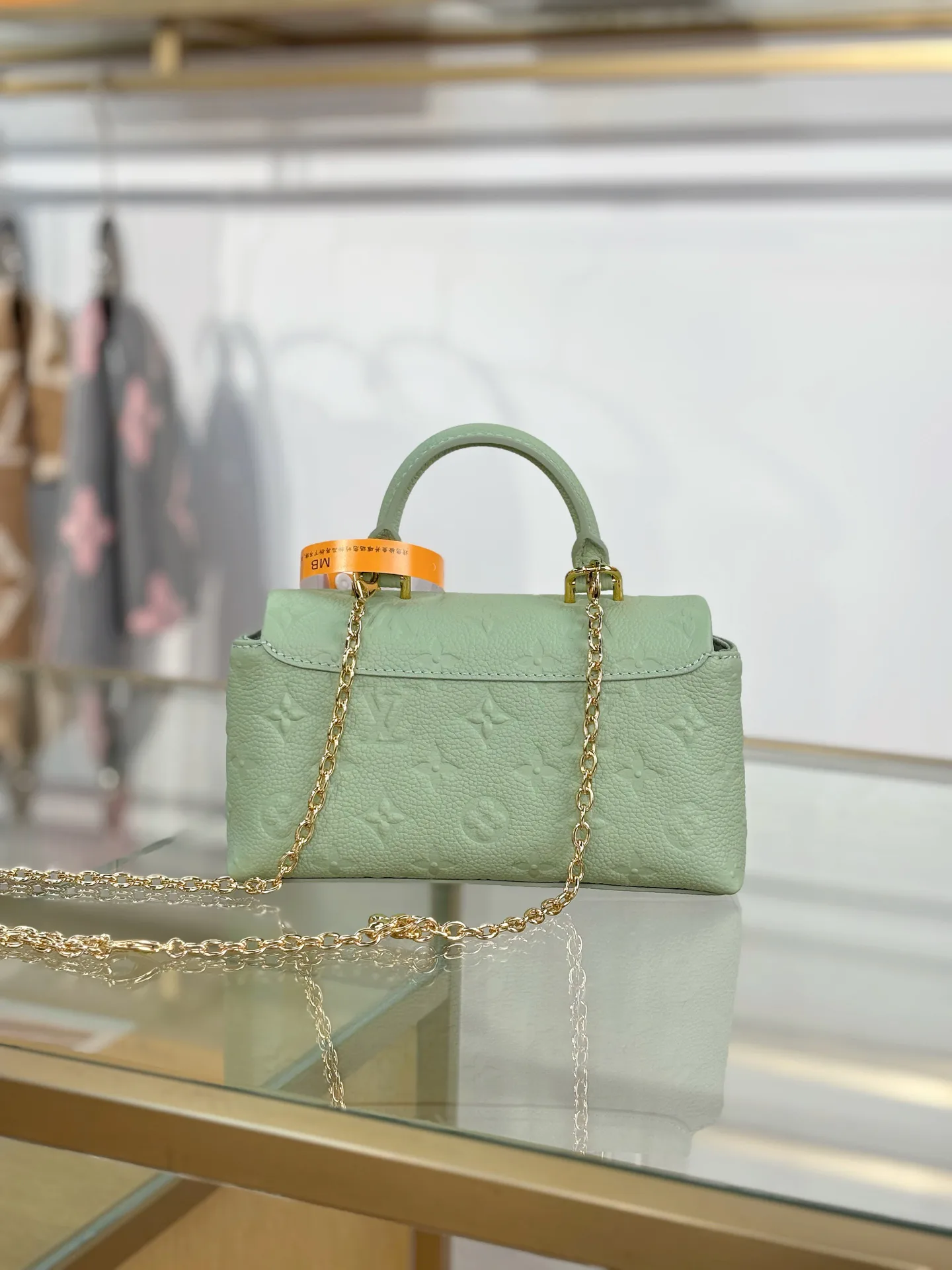 Women's Classic Handbags LOUIS VUITTON 17979805
