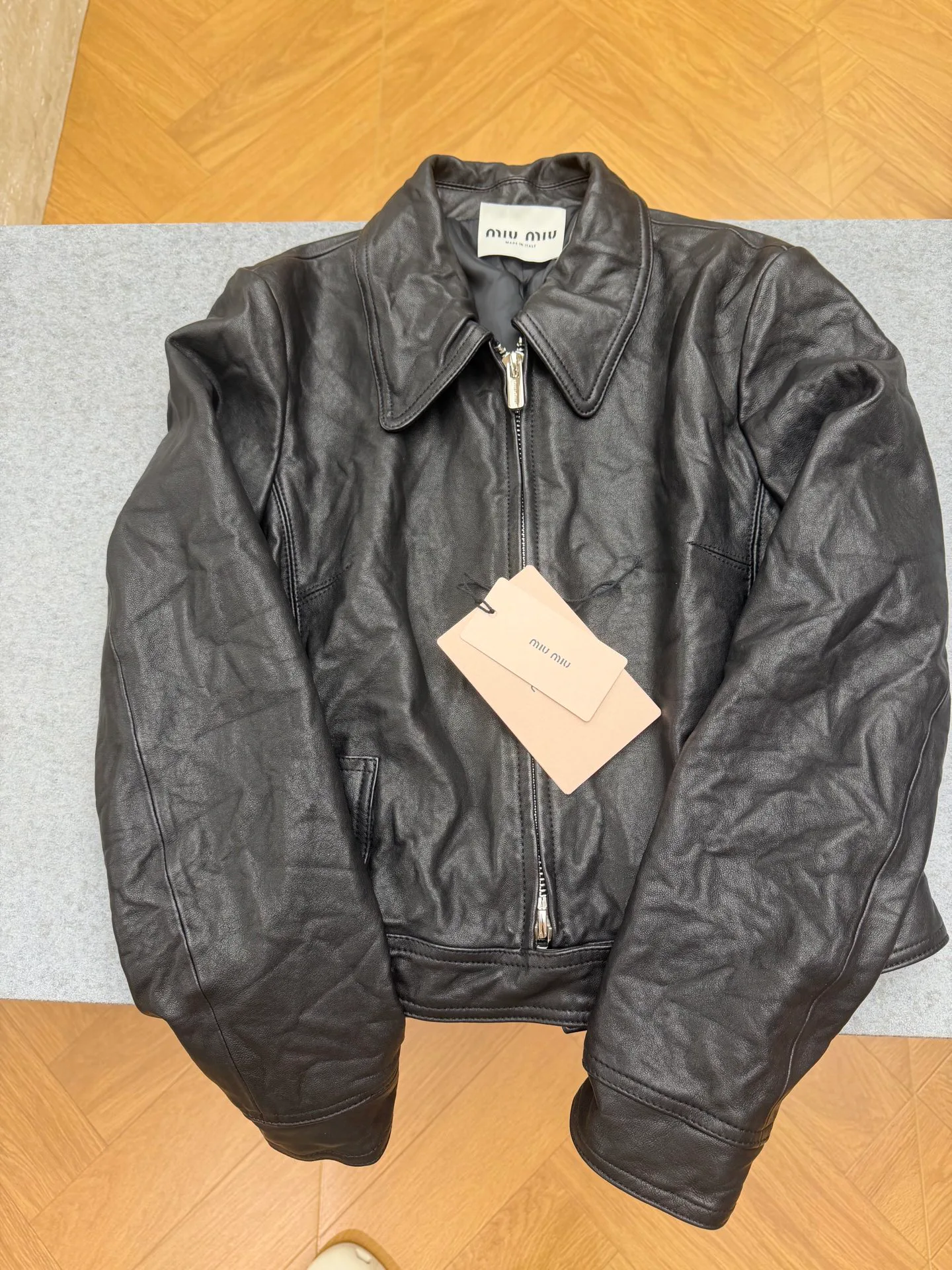 Women's Leather Jackets And Sheepskin Coats MIU MIU 17998805