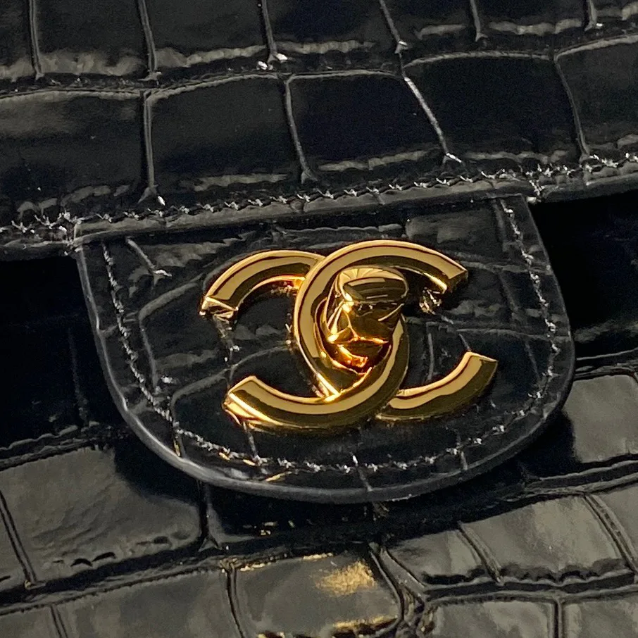 Women's Classic Handbags CHANEL 18207809