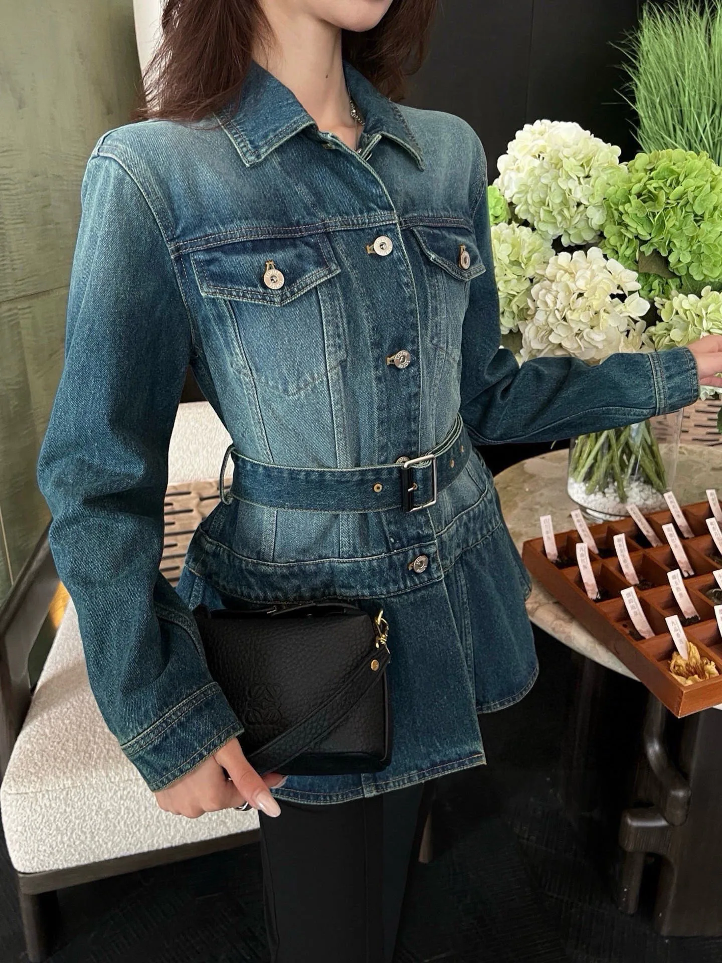 Women's Jackets And Down Jackets LOEWE 17276295