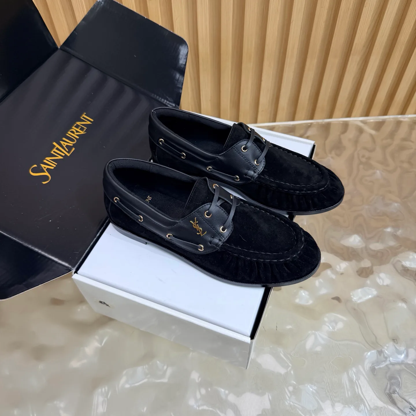 Women's Loafers And Moccasins SAINT LAURENT 17816803
