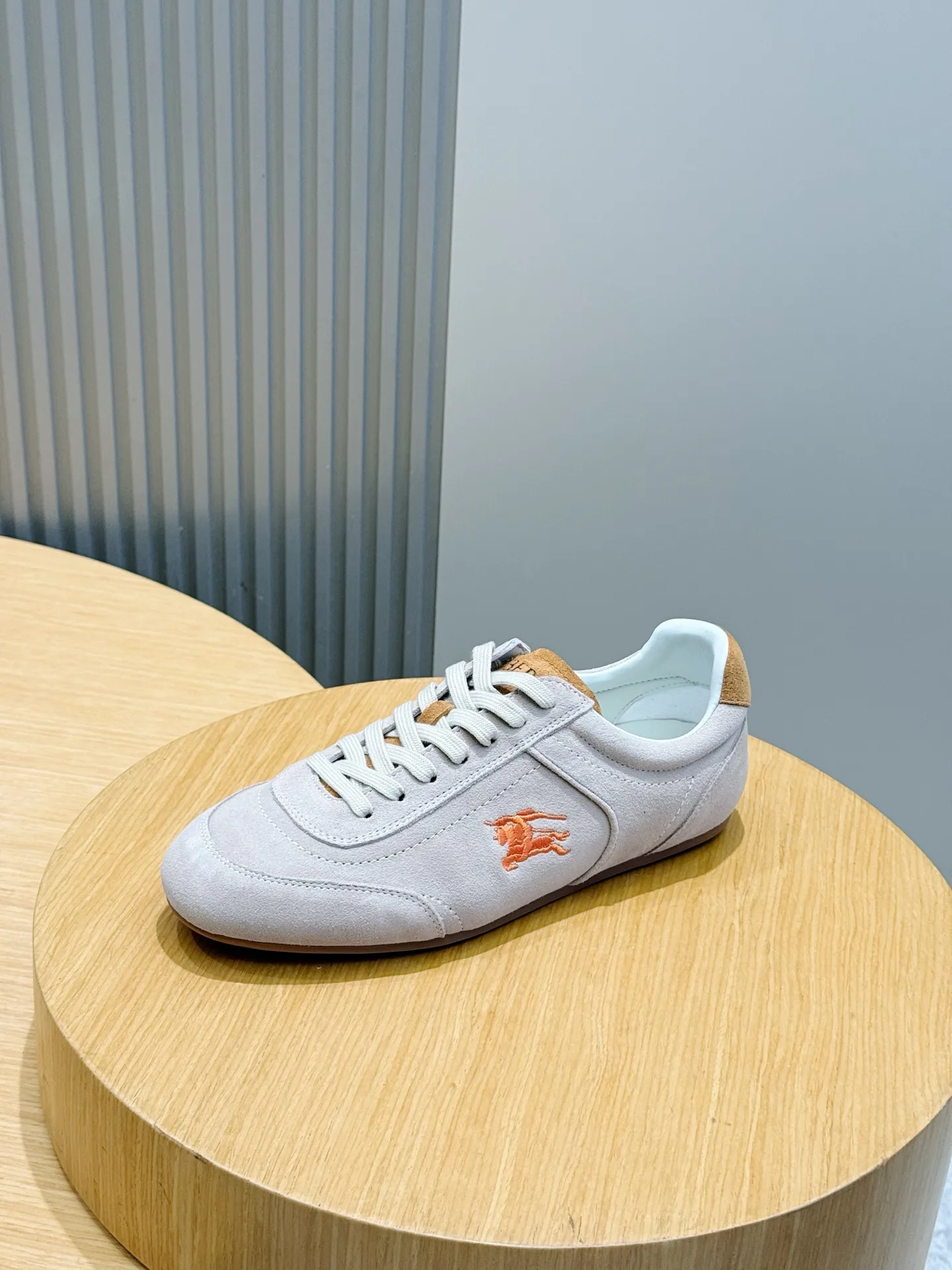 Men's Sneakers BURBERRY 18101452