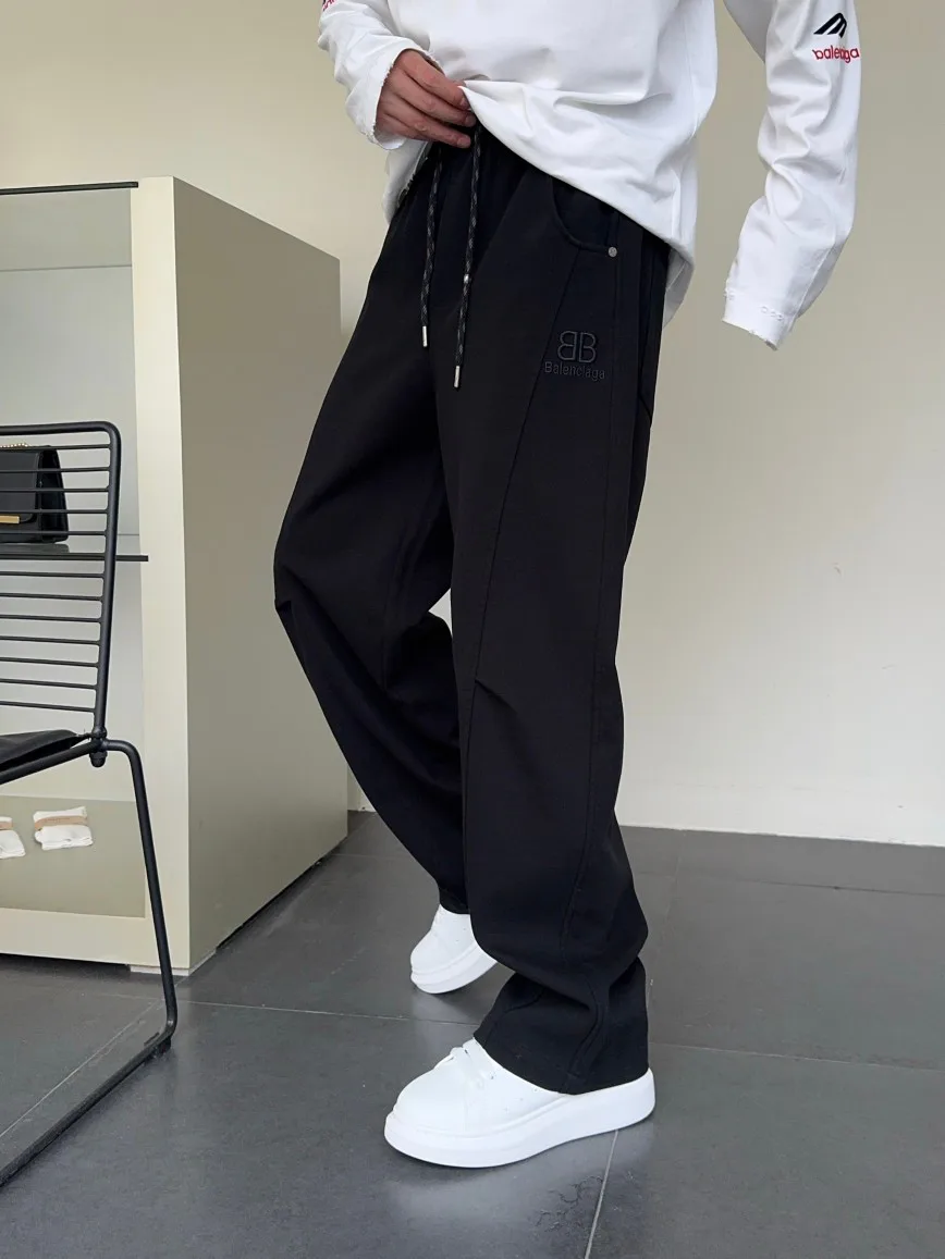 Men's Trousers BALENCIAGA 18178317