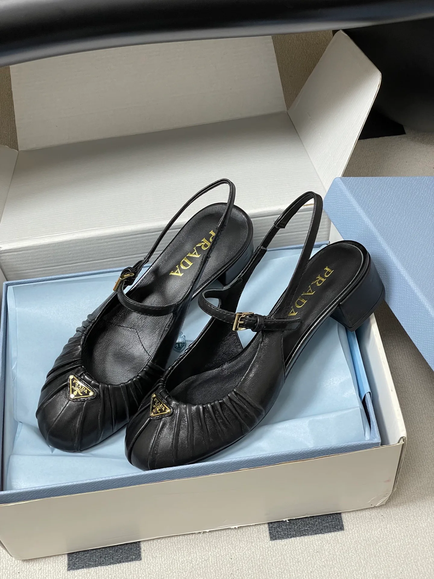 Women's Open-Toe Sandals PRADA 18492542